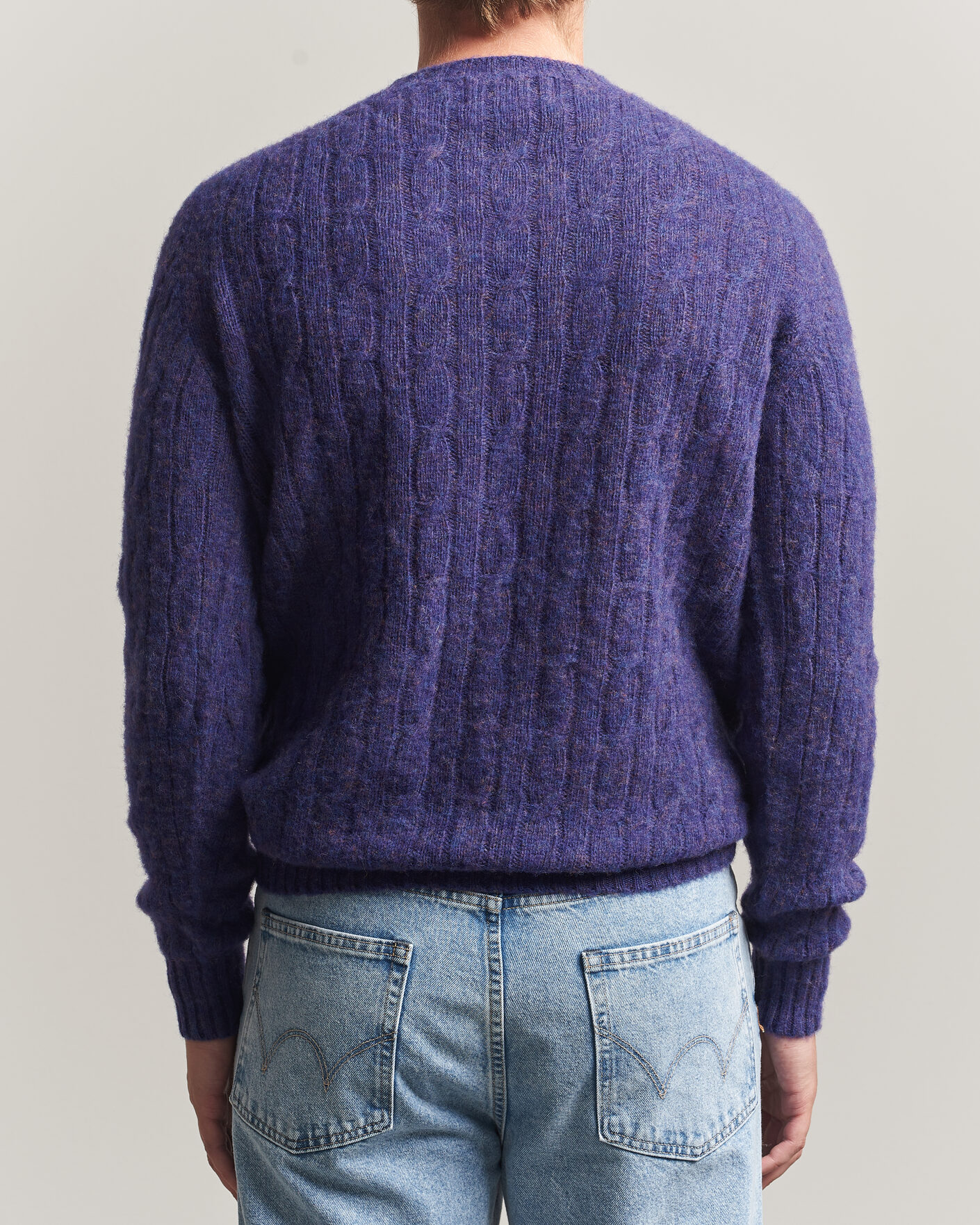 Heren | Truien | Harley Of Scotland | Brushed Supersoft Lambswool Cable Iris