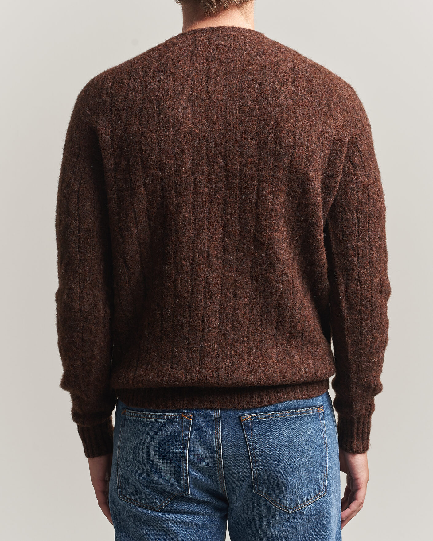 Heren | Truien | Harley Of Scotland | Brushed Supersoft Lambswool Cable Marron