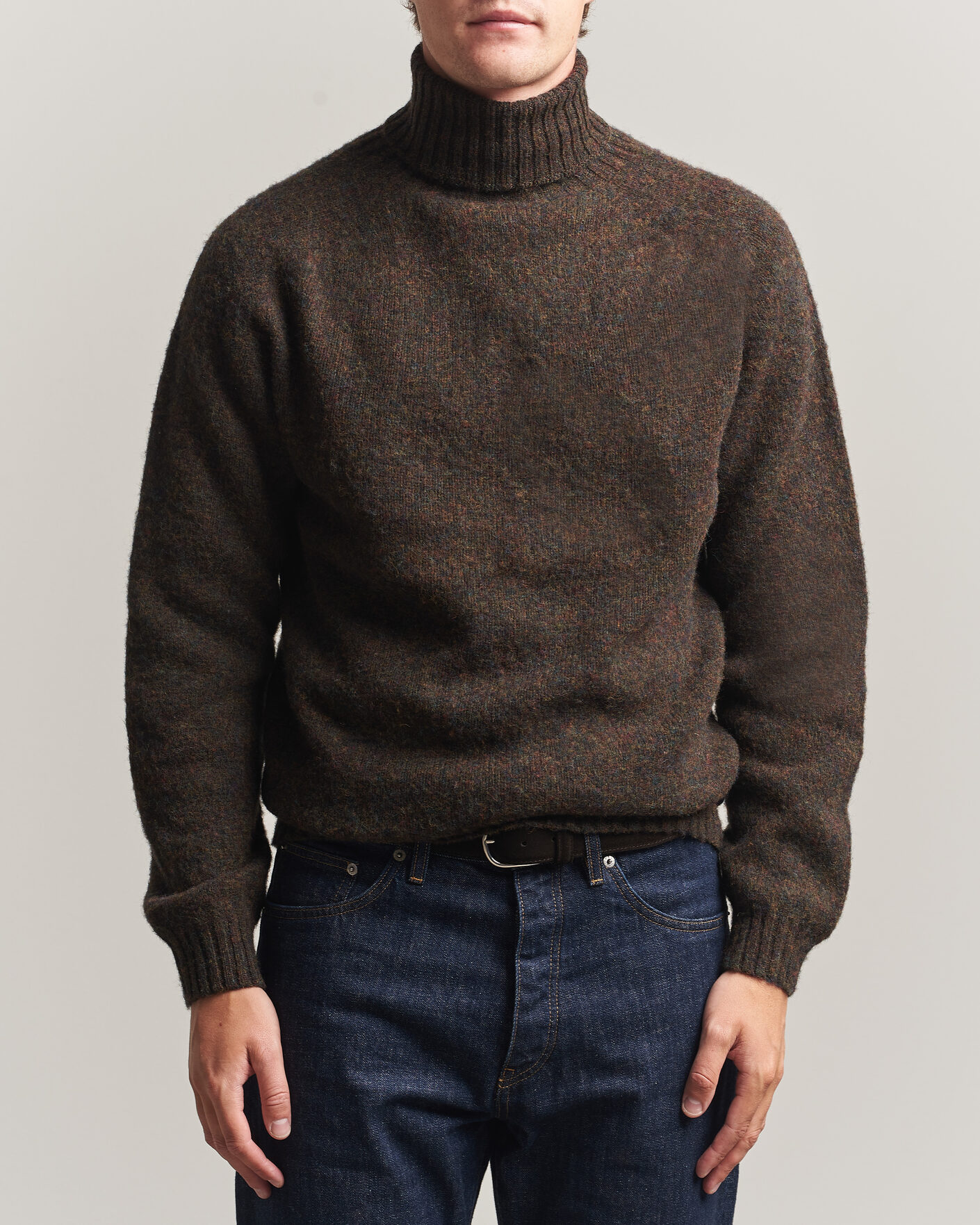 Heren | Truien | Harley Of Scotland | Brushed Supersoft Lambswool Rollneck Carob
