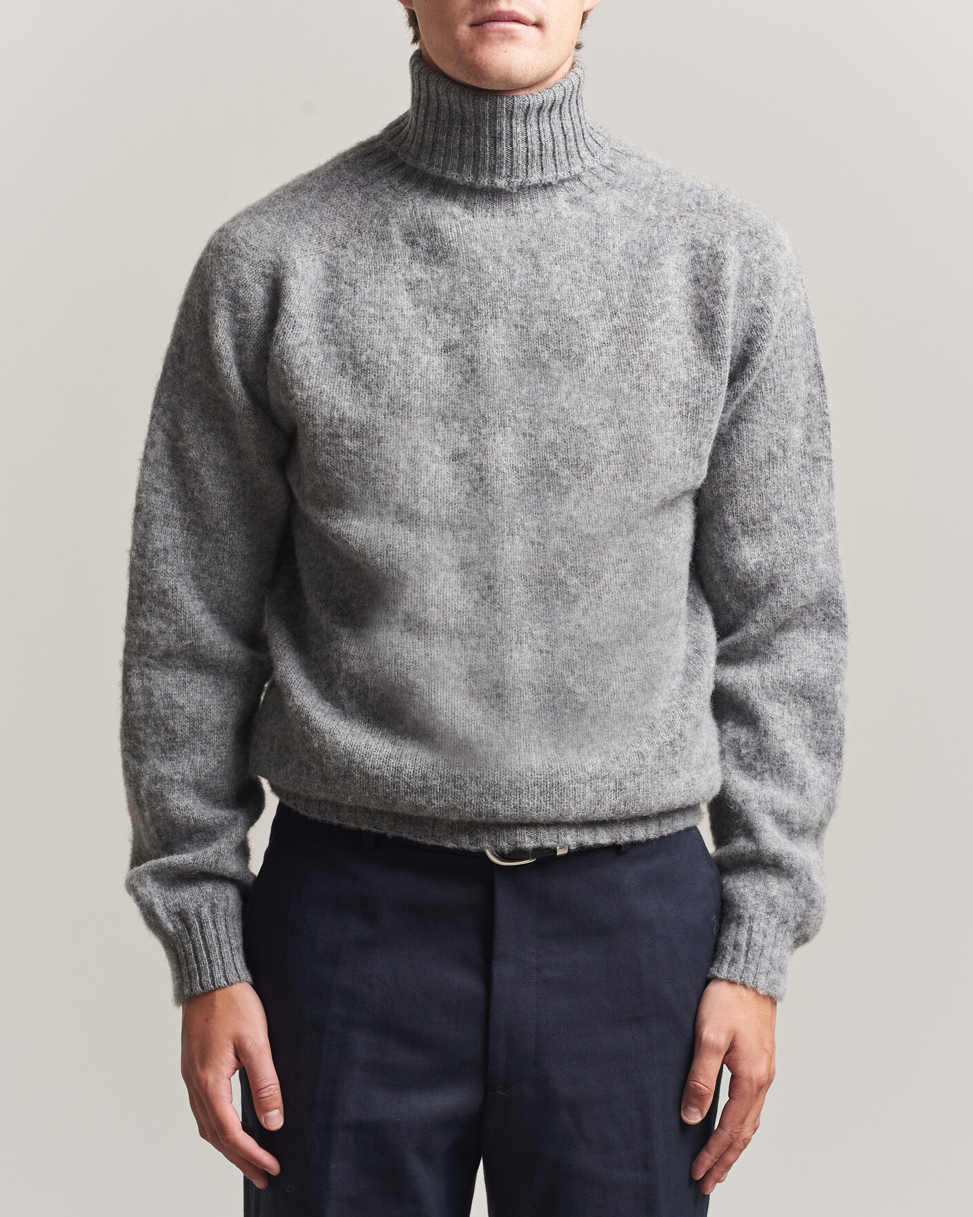 Heren | Truien | Harley Of Scotland | Brushed Supersoft Lambswool Rollneck Mid Grey