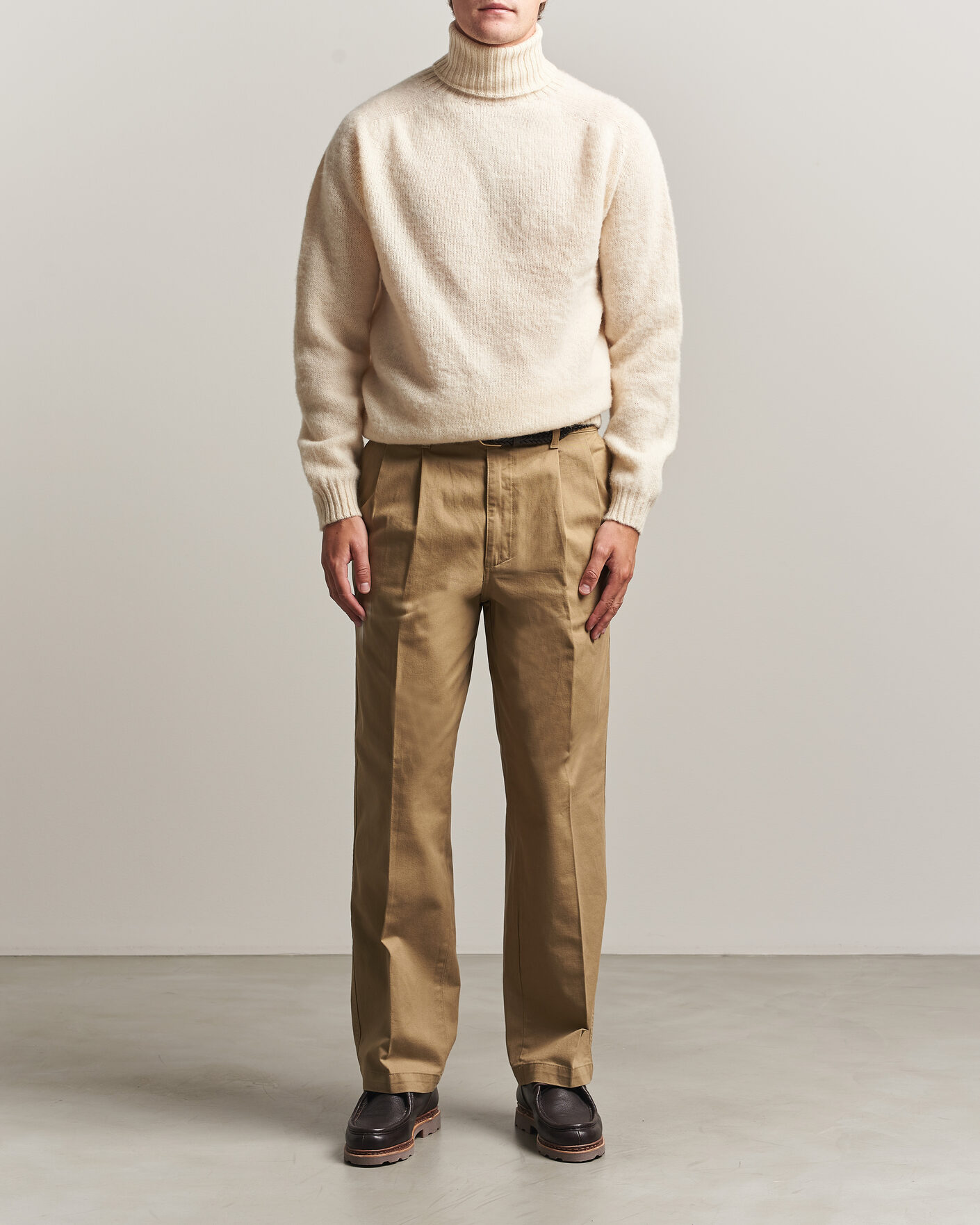 Heren | Truien | Harley Of Scotland | Brushed Supersoft Lambswool Rollneck Vanilla