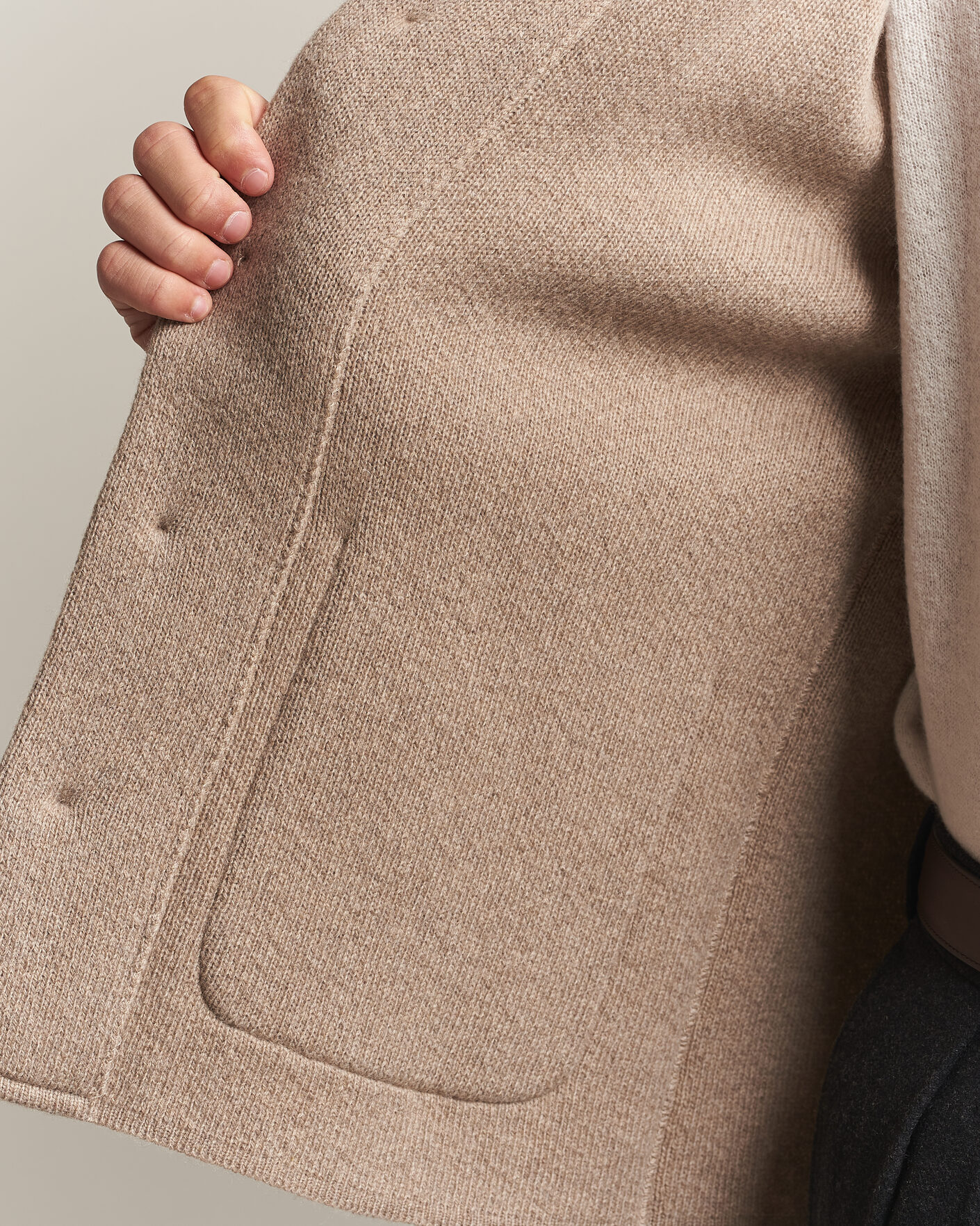 Heren | Truien | Lardini | Knitted Cashmere Overshirt Light Brown