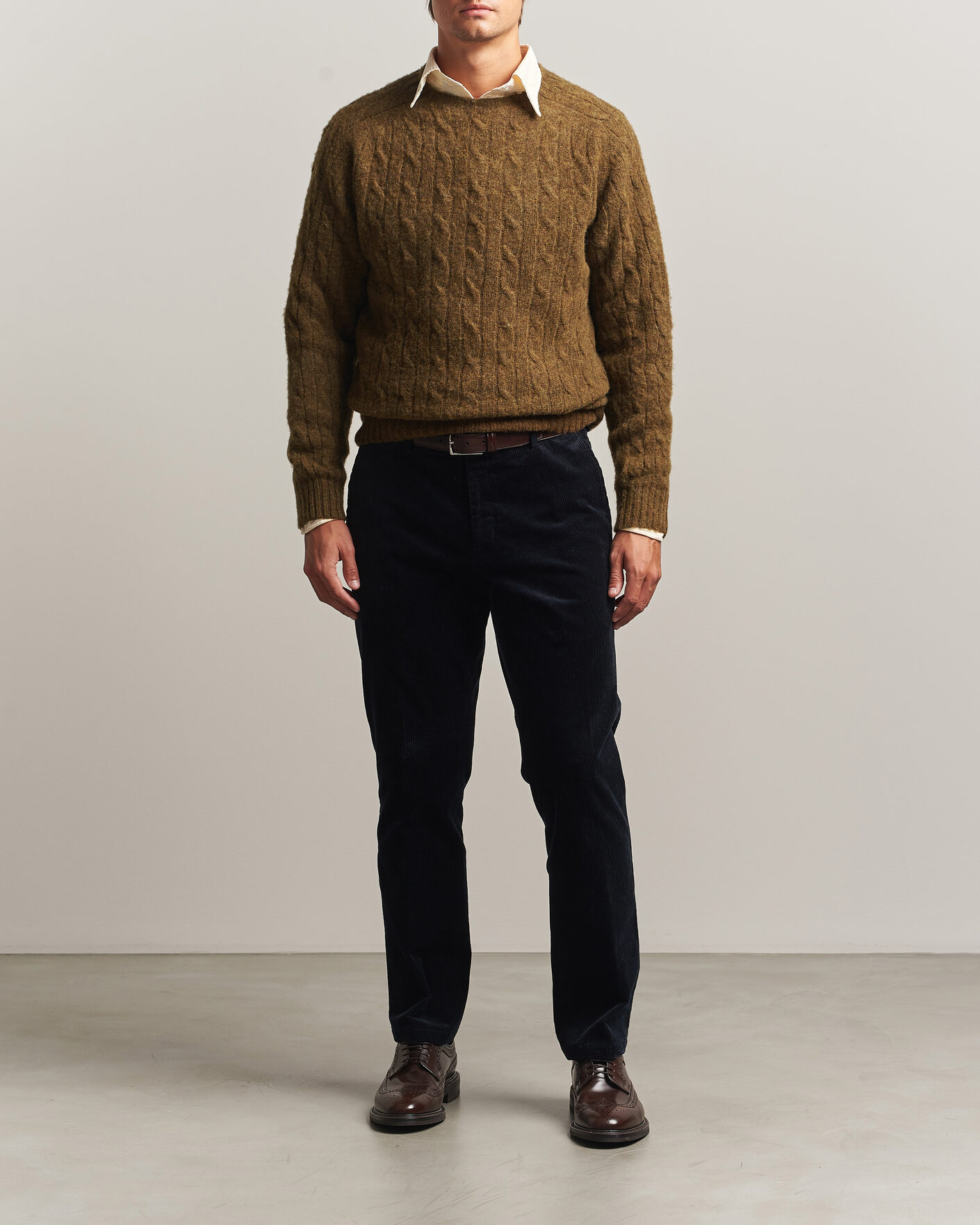 Heren | Truien | Drake's | Brushed Shetland Cable Crew Moorland Olive