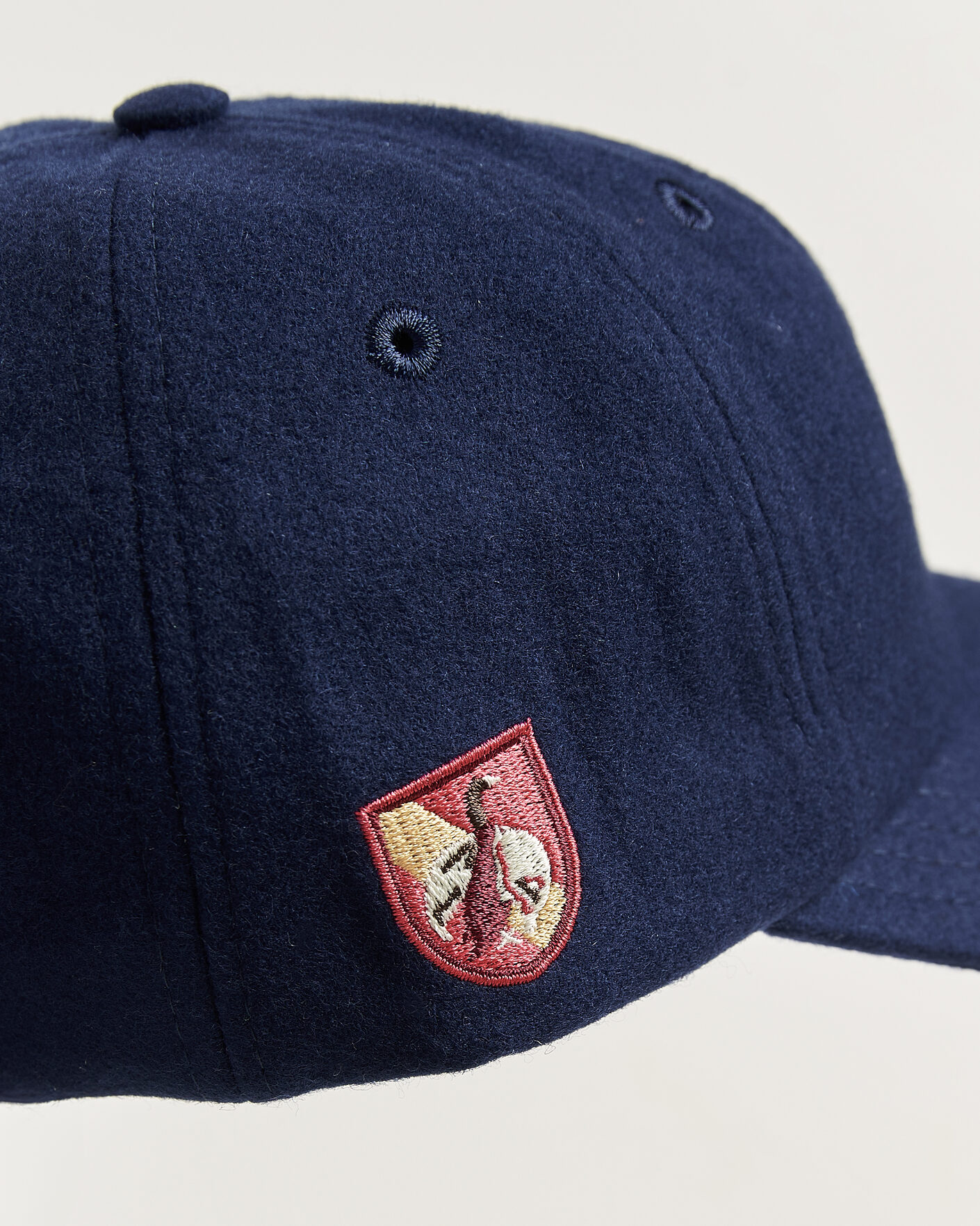 Heren | Hoeden en petten | Drake's | Crest Merino Wool Baseball Cap Navy