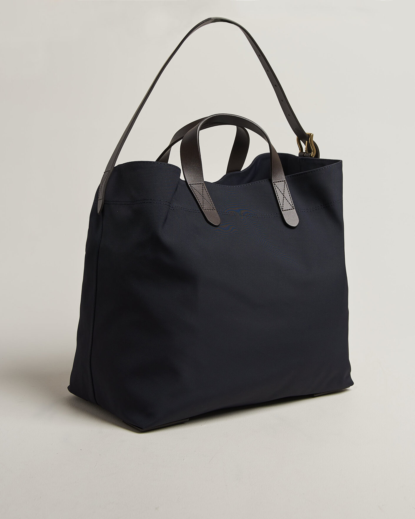 Heren | Tassen | Mismo | M/S Companion Tote Bag Navy/Dark Brown