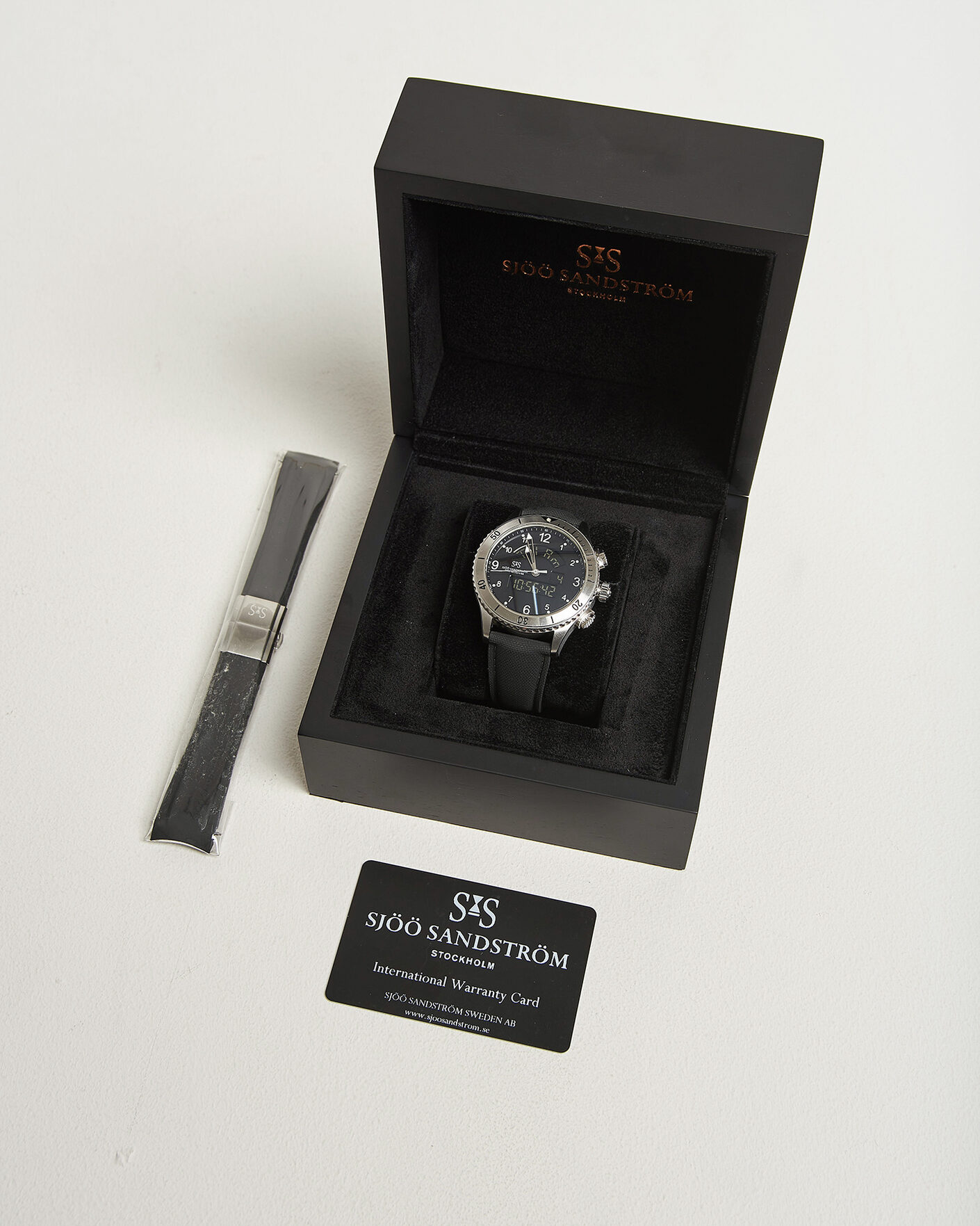 Heren | Pre-Owned & Vintage Watches | Sjöö Sandström Pre-Owned | UTC Skydiver  