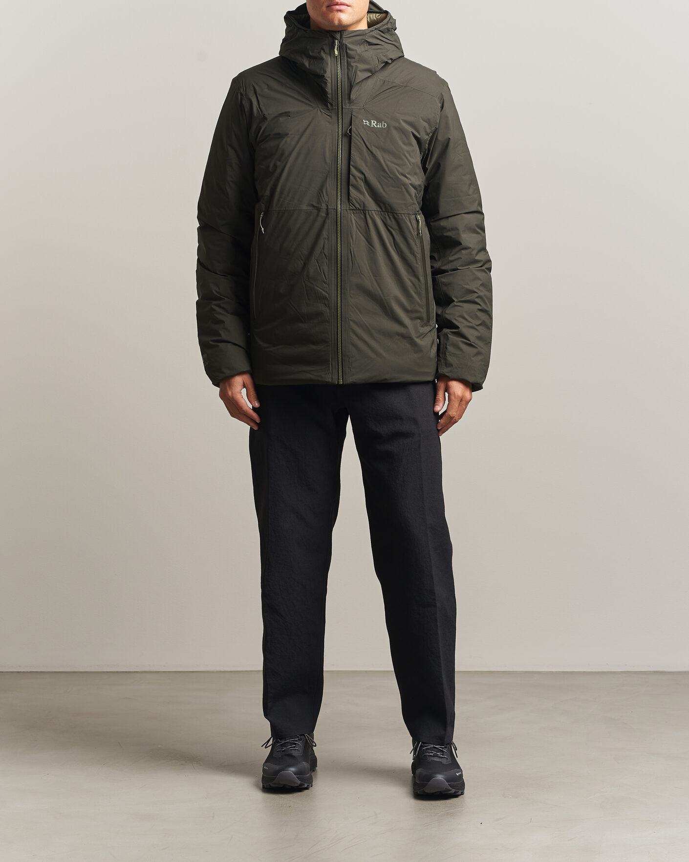 Heren | Jassen | Rab | Microlight Waterproof Shield Jacket Dark Army