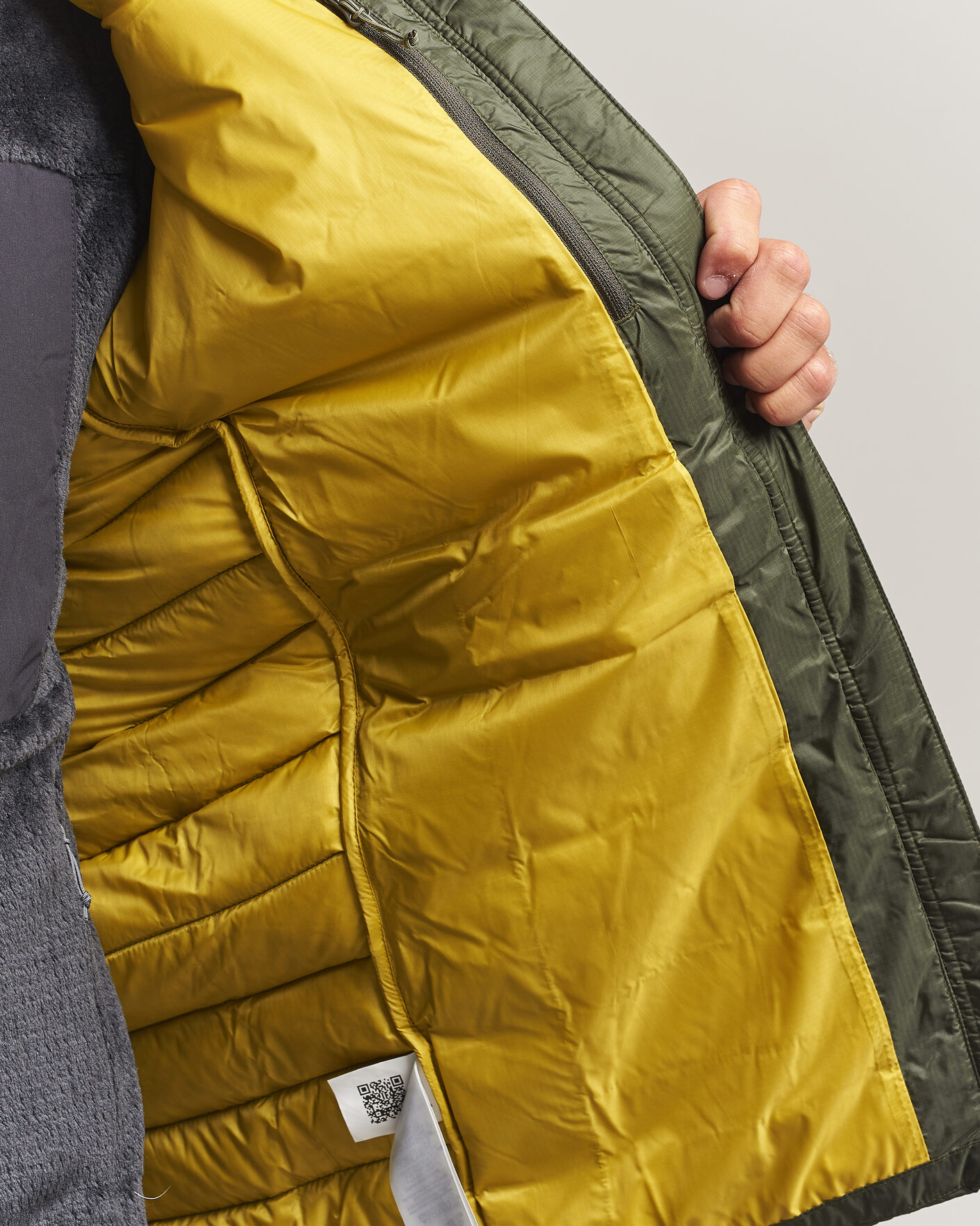 Heren | Jassen | Rab | Electron Pro Hoody Mid Down Jacket Army