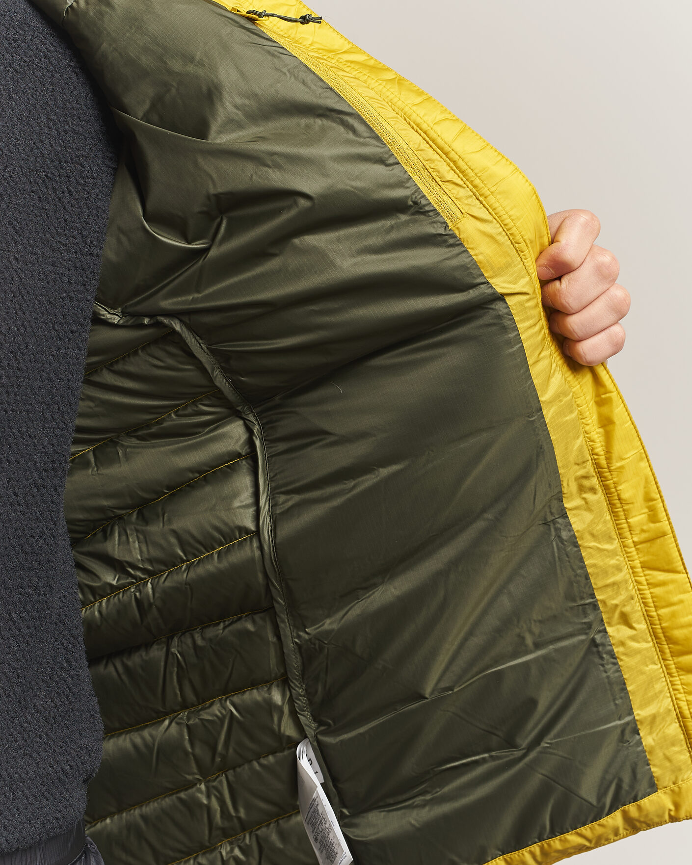 Heren | Jassen | Rab | Electron Pro Hoody Mid Down Jacket Dark Pollen