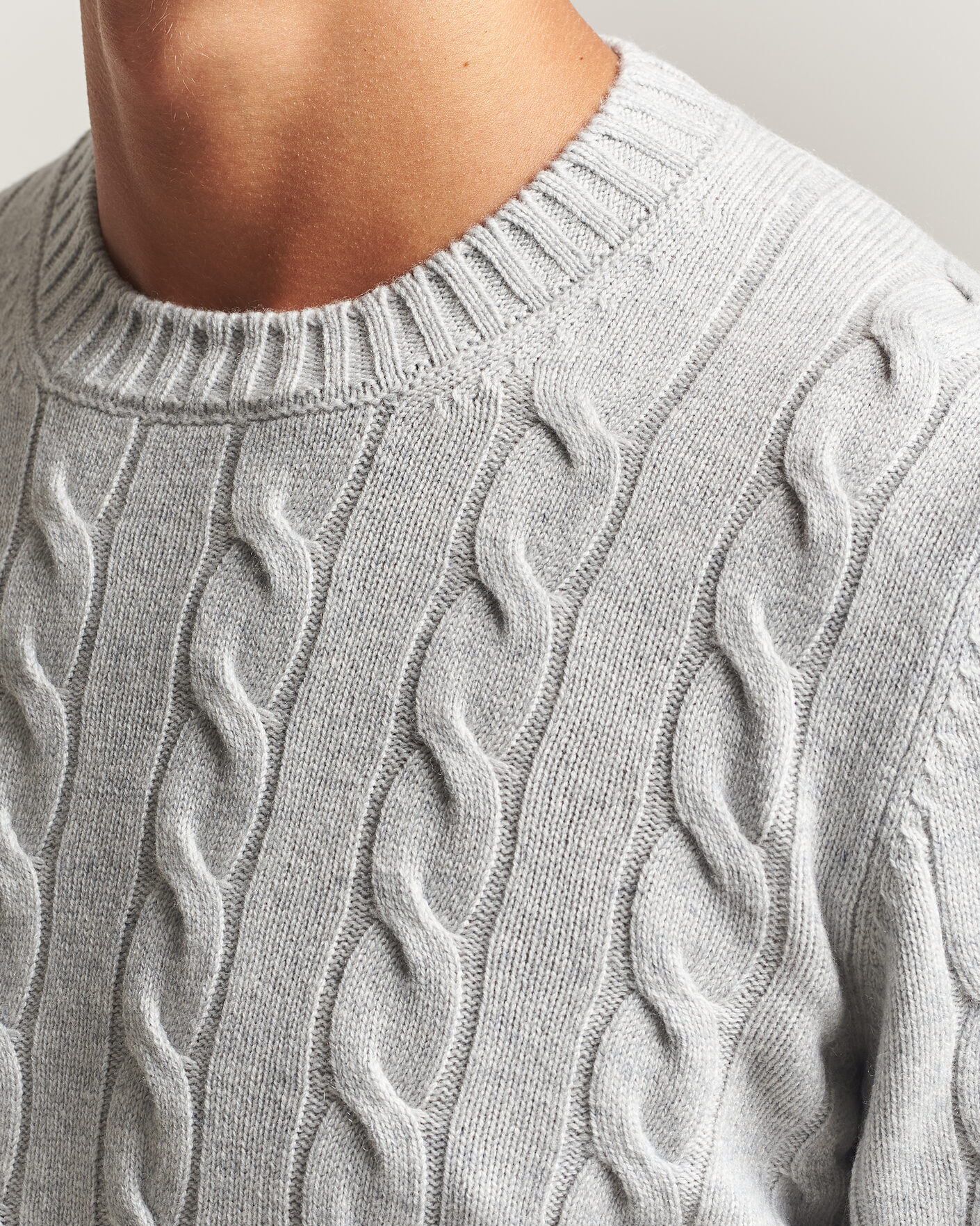 Heren | Truien | Gran Sasso | Wool/Cashmere Cable Crew Neck Light Grey Melange