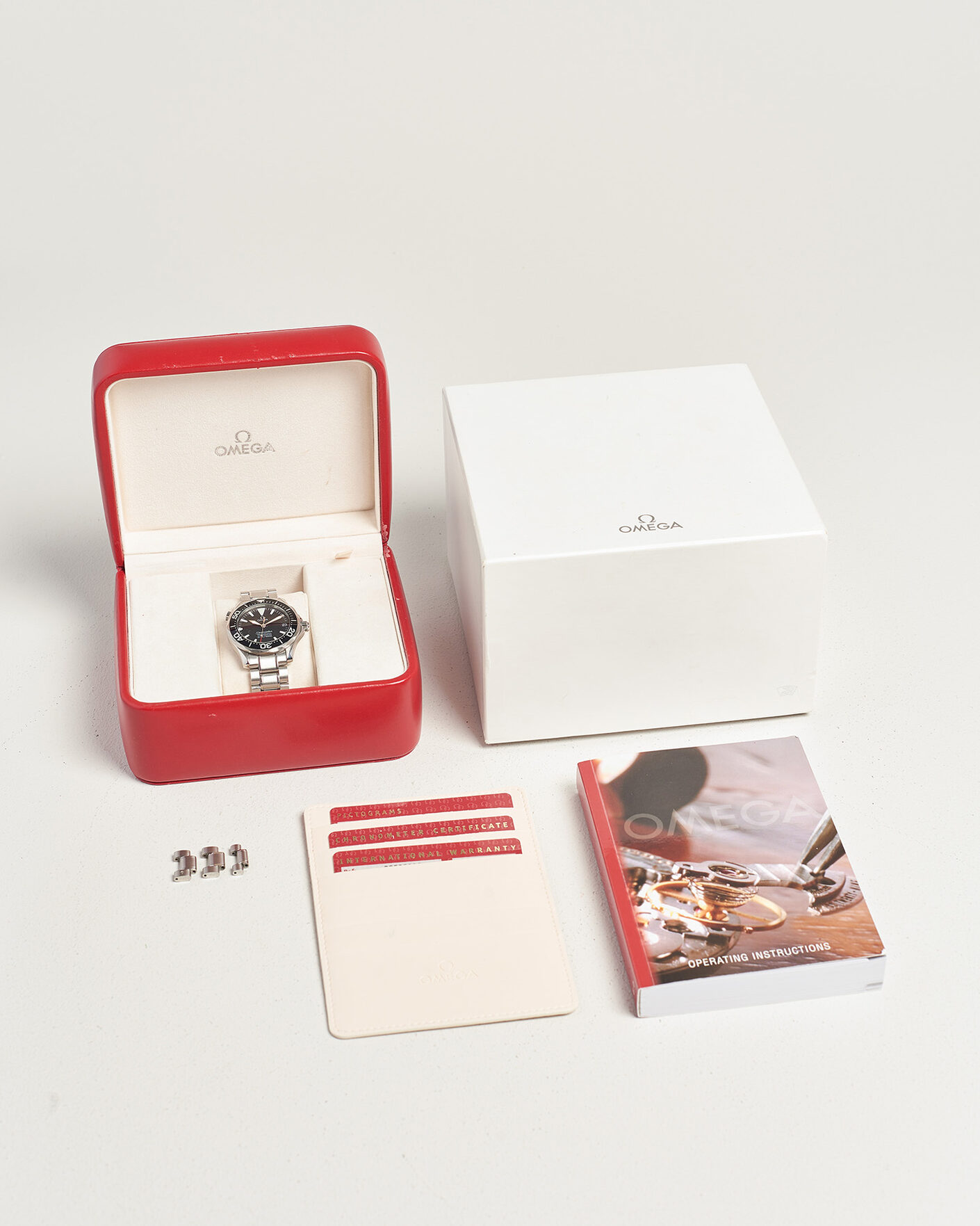 Heren | Omega Pre-Owned Seamaster 300M Peter Blake 36mm | Omega Pre-Owned | Seamaster 300M Peter Blake 36mm
