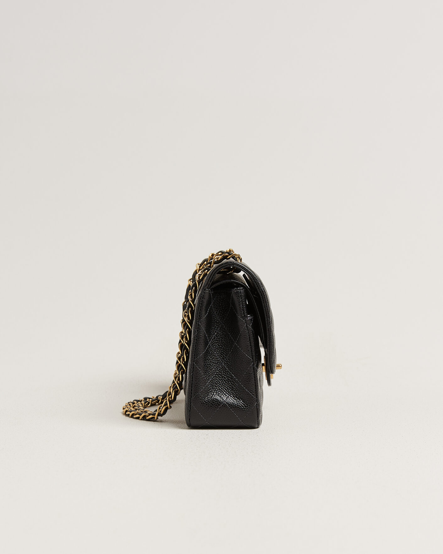 Heren | Pre-Owned & Vintage Bags | Chanel Pre-Owned | Classic Medium Double Flap Bag Caviar Black