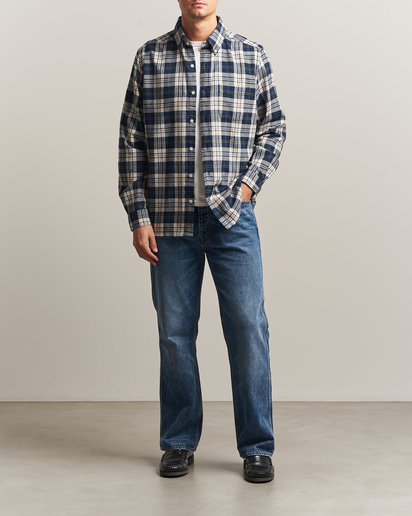 Heren | Overhemden | A Day's March | Classic Checked Flannel Shirt Navy/White