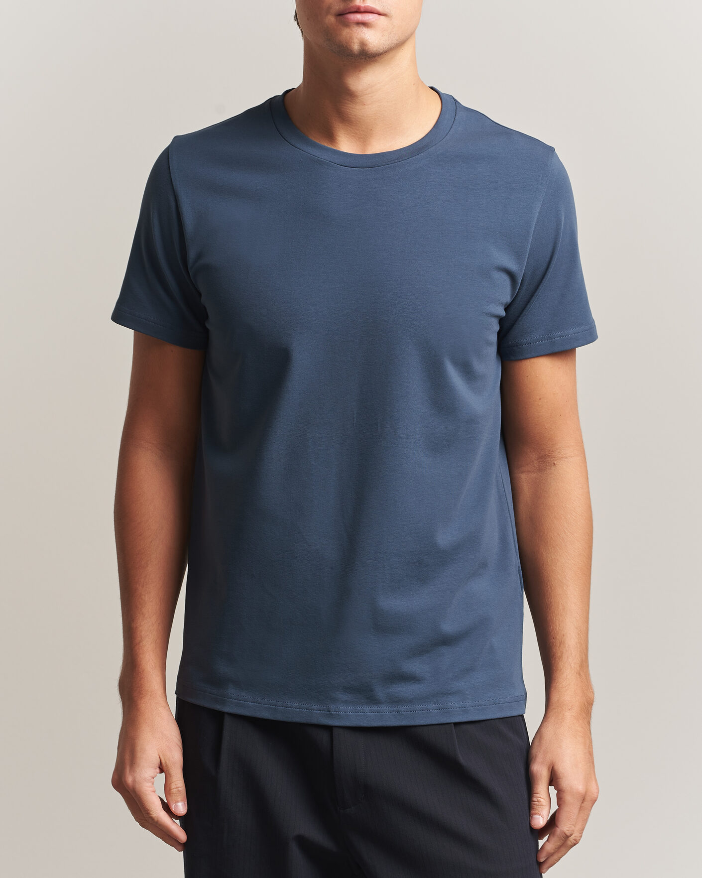 Heren | T-shirts | Filippa K | Soft Lycra T-Shirt Stone Blue