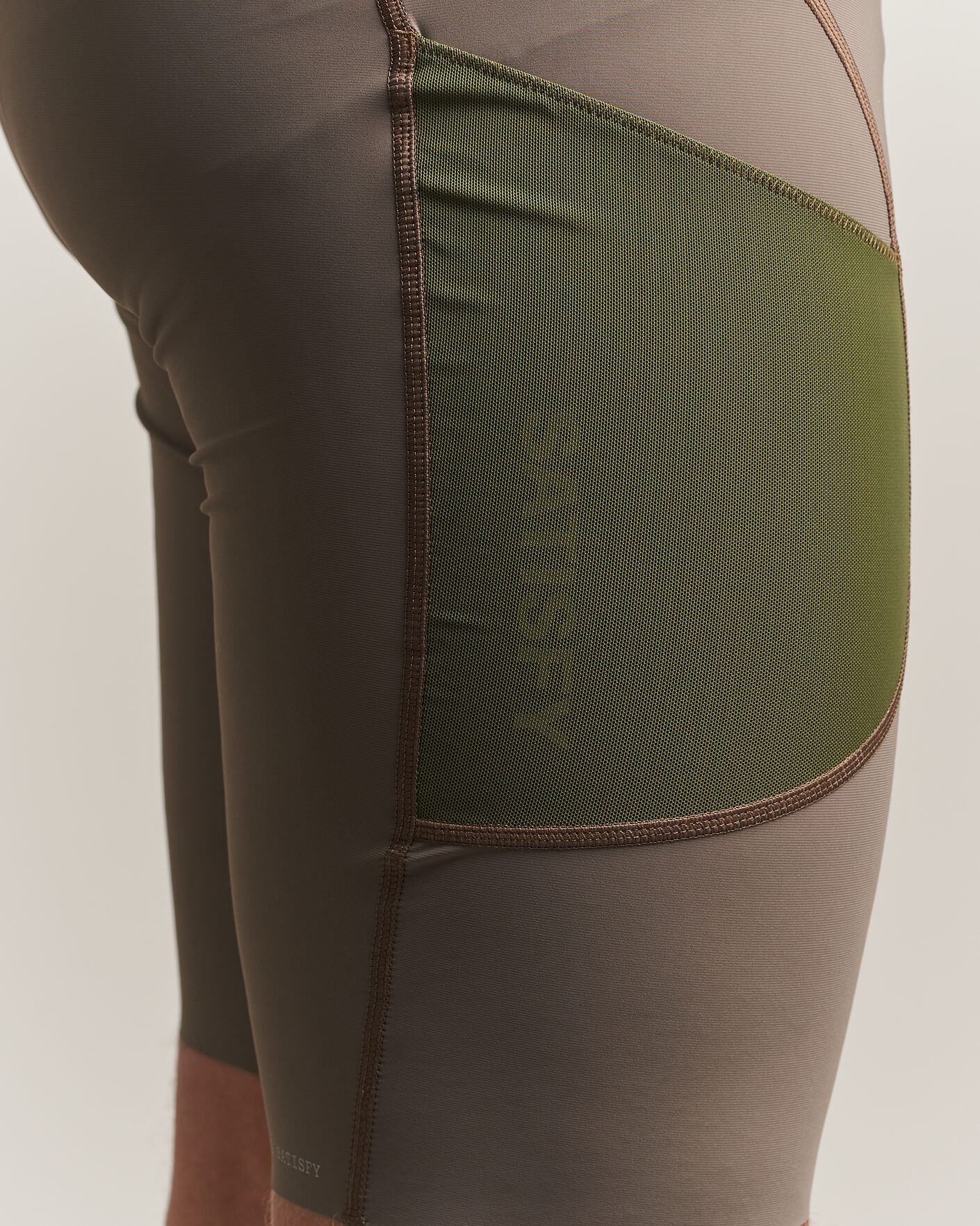 Heren | Korte broek | Satisfy | TechSilk Evo 9 Inch Half Tights Dark Natural
