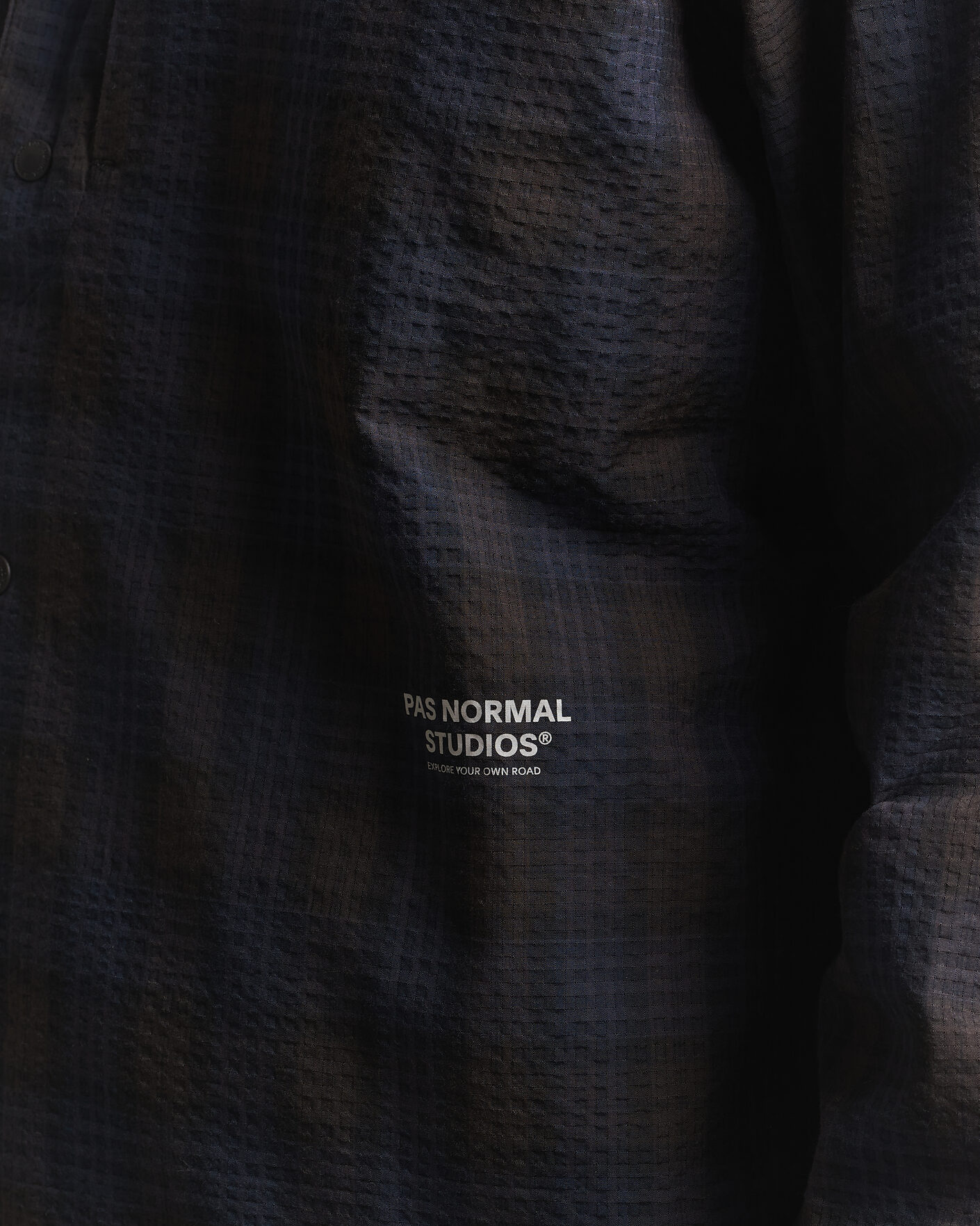 Heren | Overhemden | Pas Normal Studios | Off-Race Seersucker Shirt Dark Navy