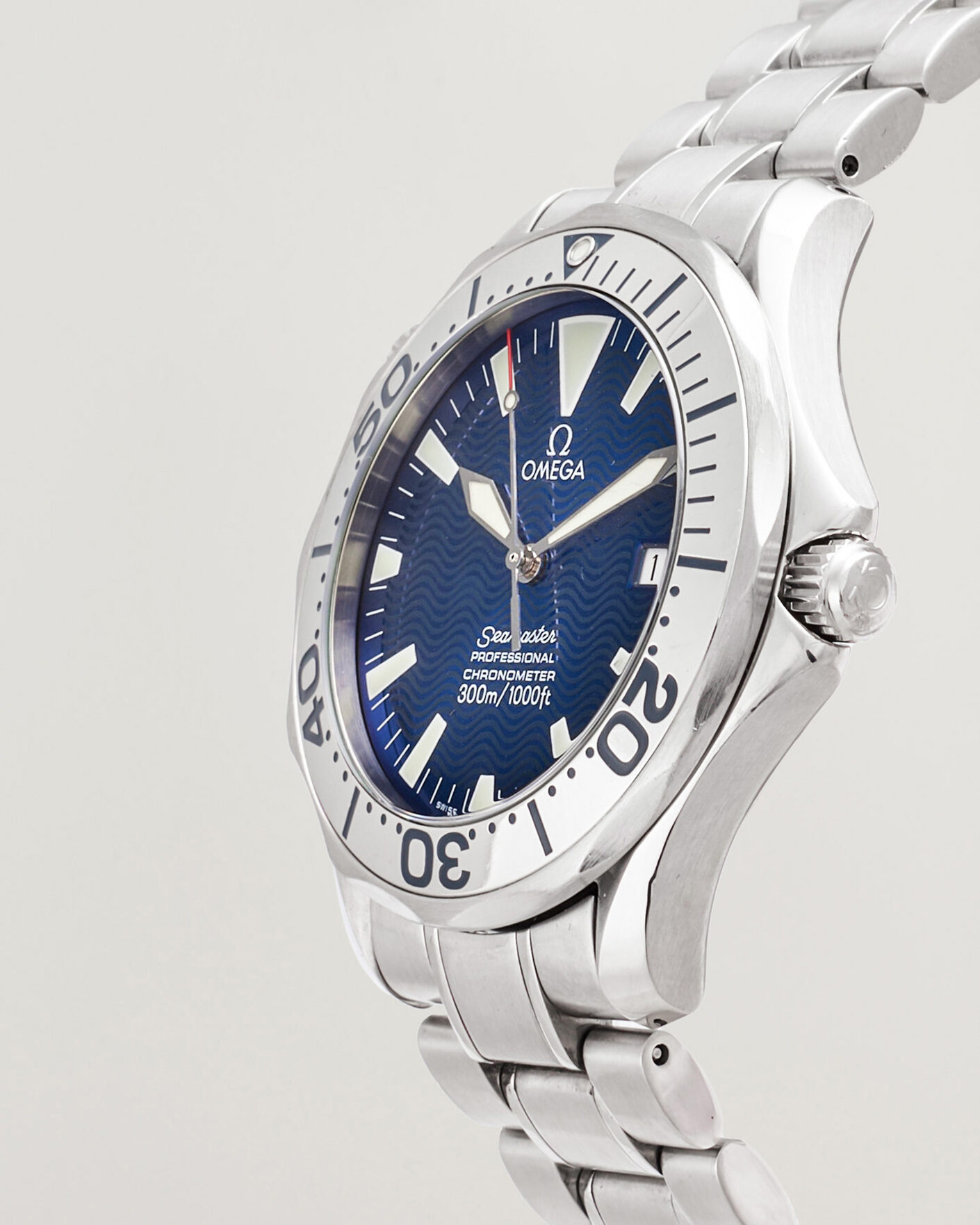Heren | Pre-Owned & Vintage Watches | Omega Pre-Owned | Seamaster 300M Electric Blue 