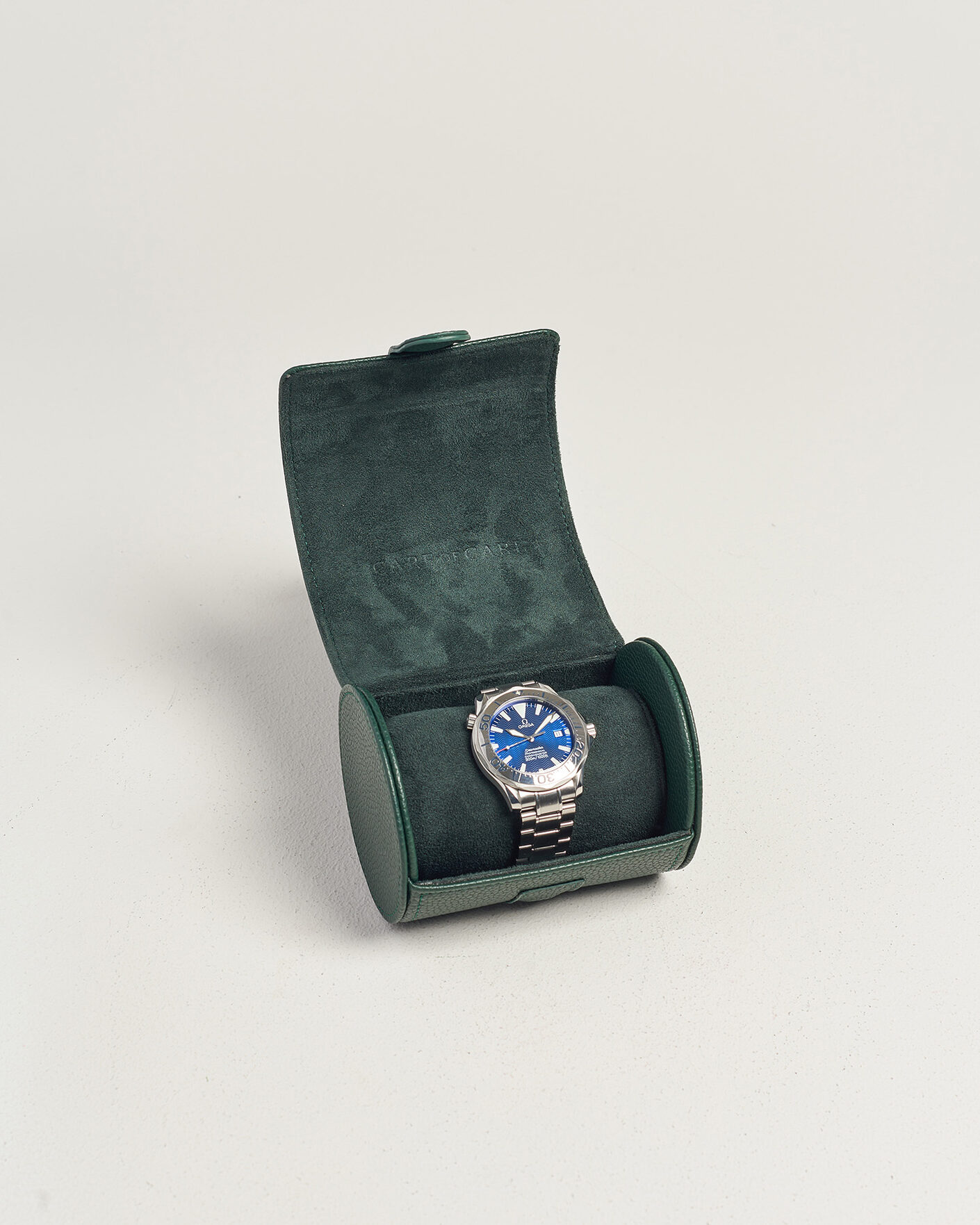 Heren | Pre-Owned & Vintage Watches | Omega Pre-Owned | Seamaster 300M Electric Blue 