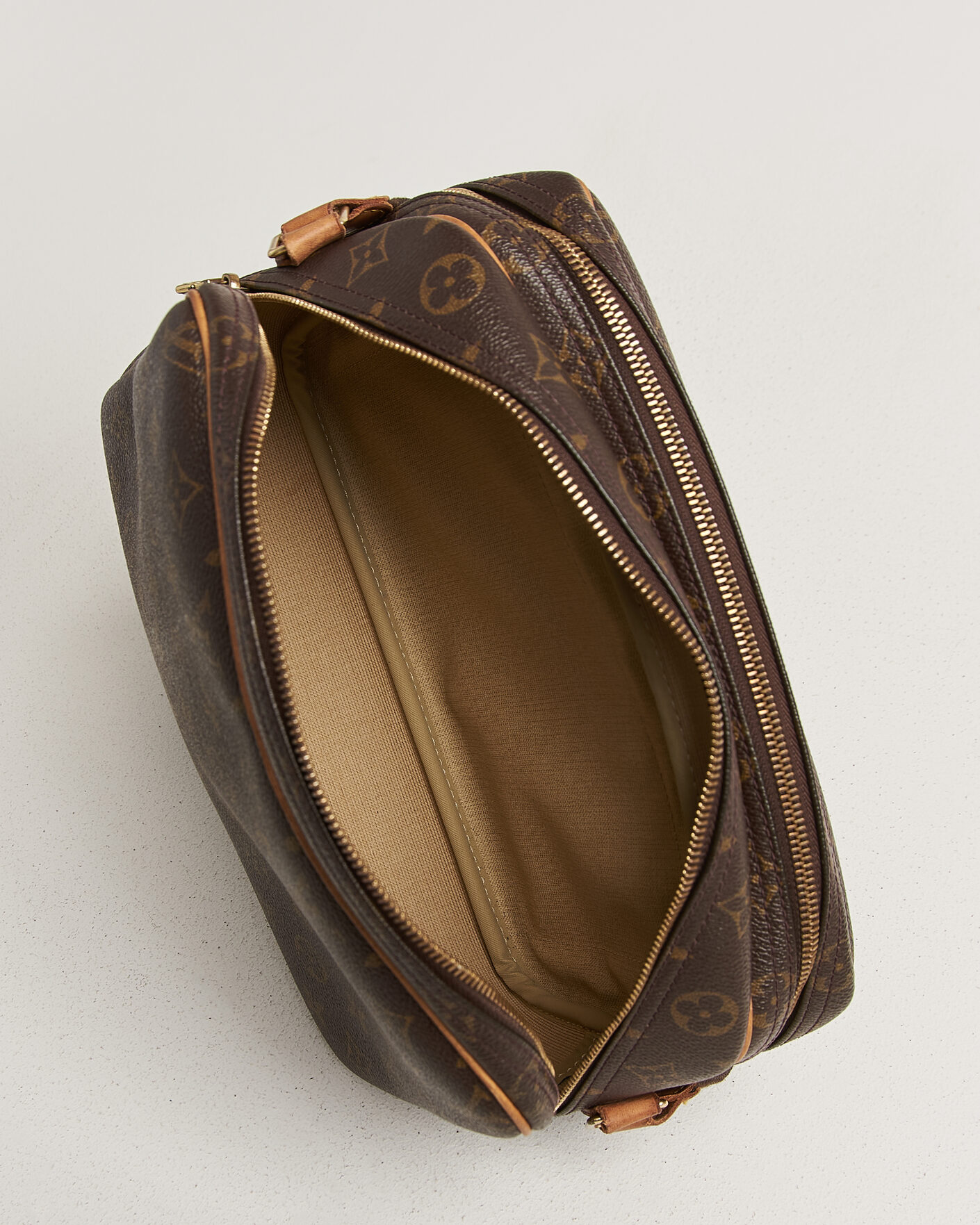 Heren | Pre-Owned & Vintage Bags | Louis Vuitton Pre-Owned | Reporter Bag PM Monogram