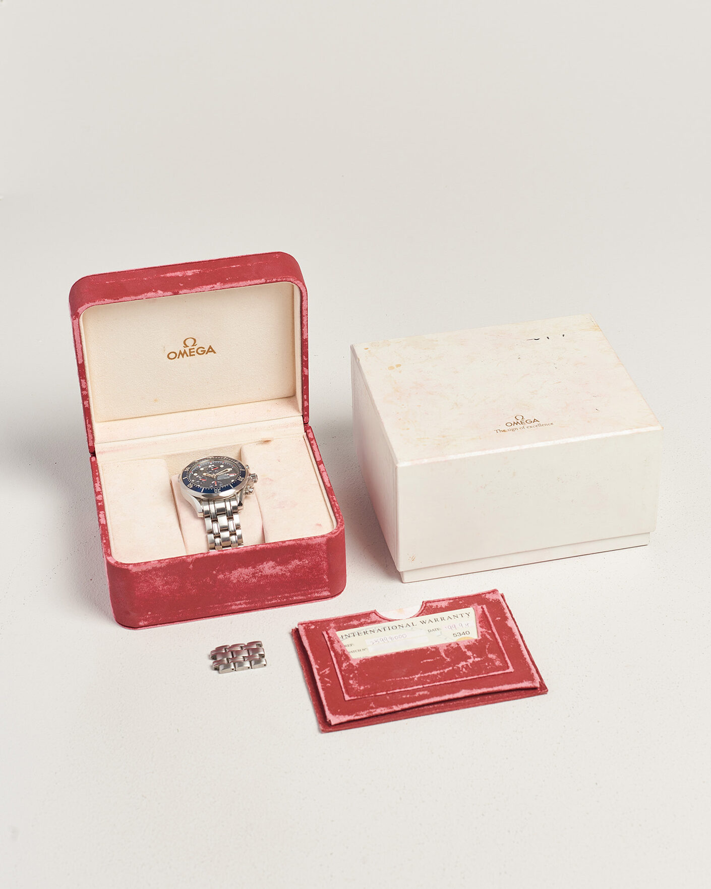 Heren | Pre-Owned & Vintage Watches | Omega Pre-Owned | Seamaster 300M Chrono