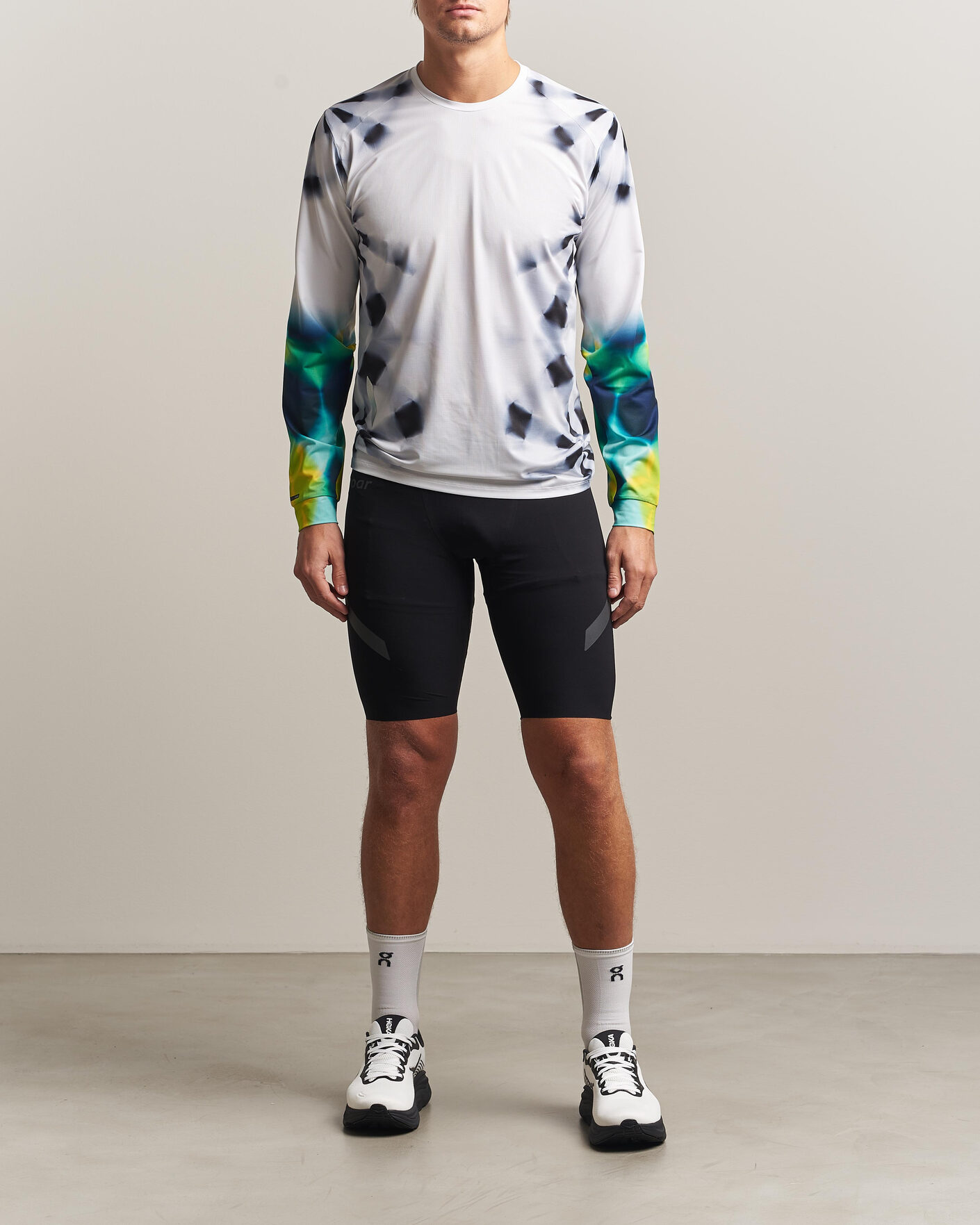 Heren | T-shirts | SOAR Running | LS Printed Tech T-Shirt White/Grey