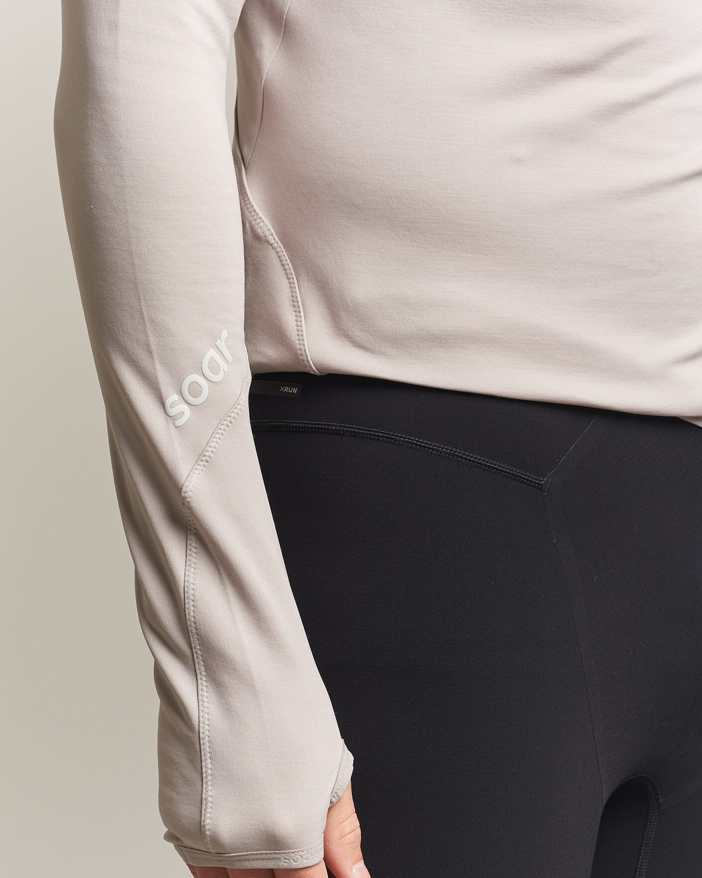 Heren | Truien | SOAR Running | Wool Tech Top Opal Grey