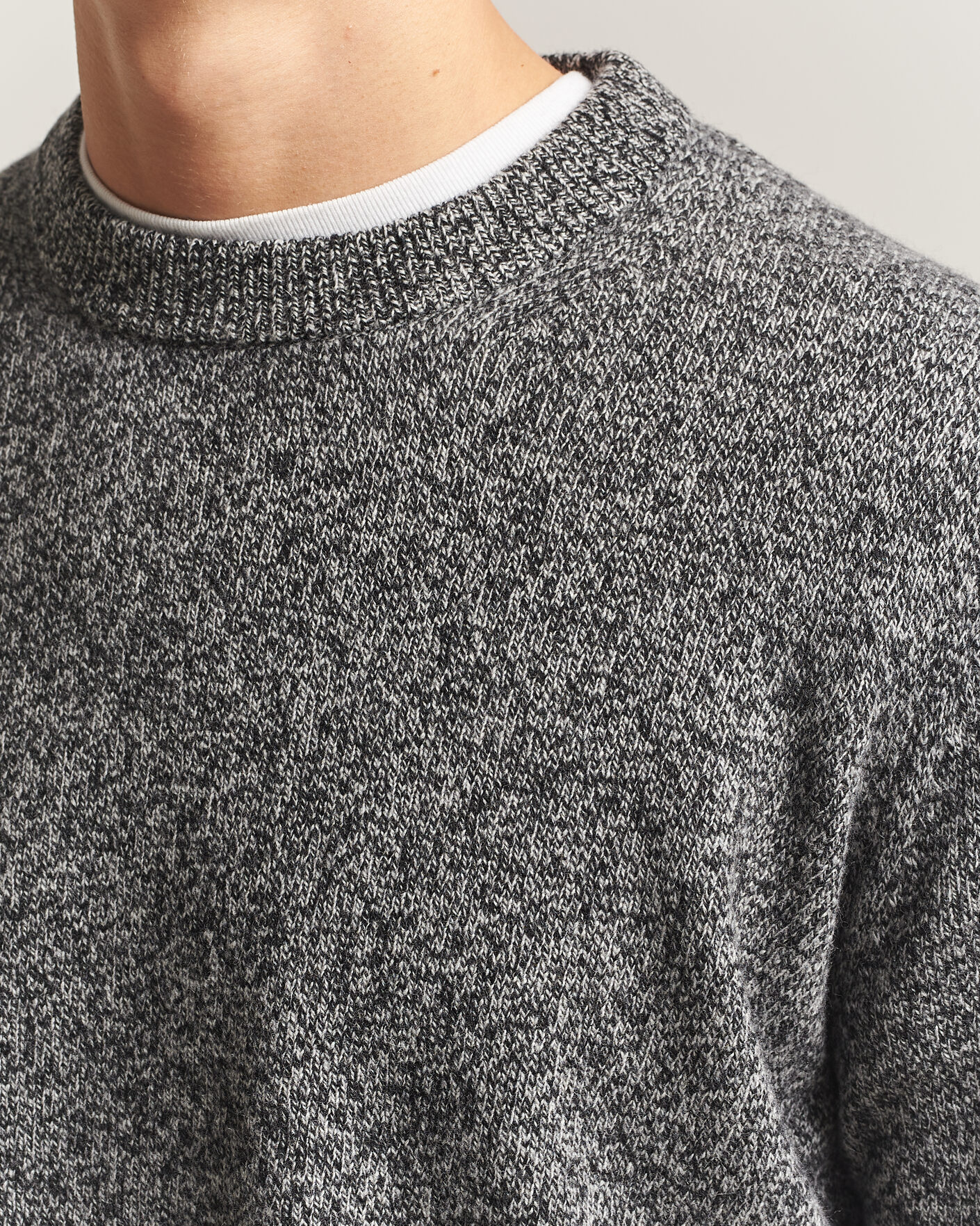 Heren | Truien | Samsøe Samsøe | Isak Knitted Crew Neck Black White Melange