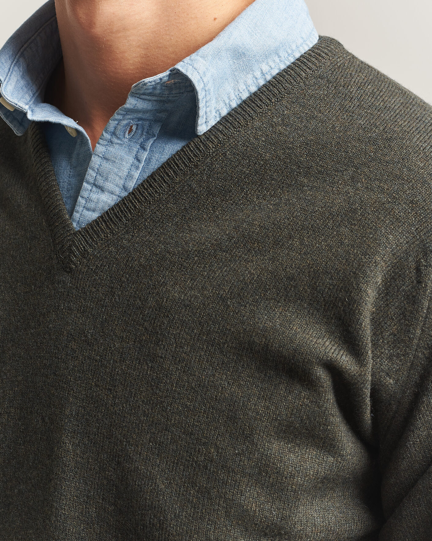 Heren | Truien | William Lockie | Rob Lambswool V-Neck Seaweed