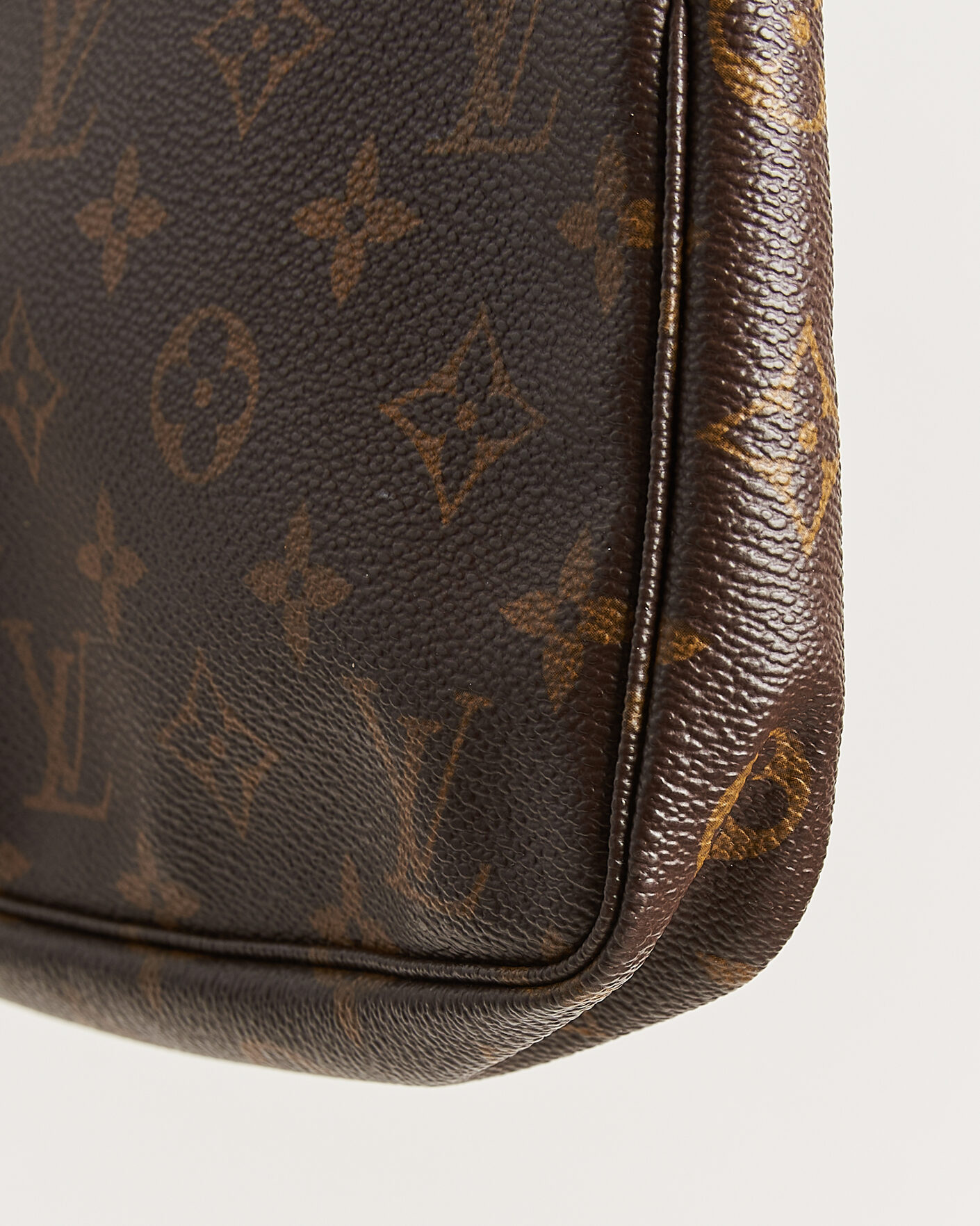 Heren | Pre-Owned & Vintage Bags | Louis Vuitton Pre-Owned | Pochette Accessoires Monogram