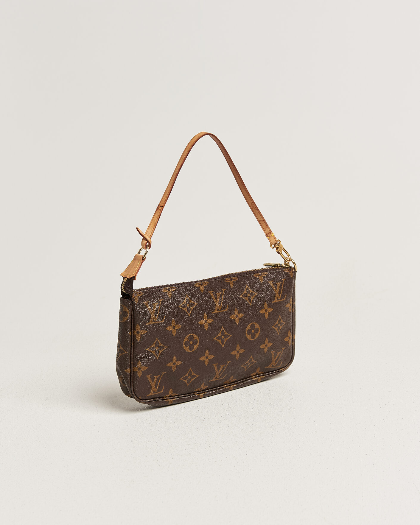 Heren | Pre-Owned & Vintage Bags | Louis Vuitton Pre-Owned | Pochette Accessoires Monogram