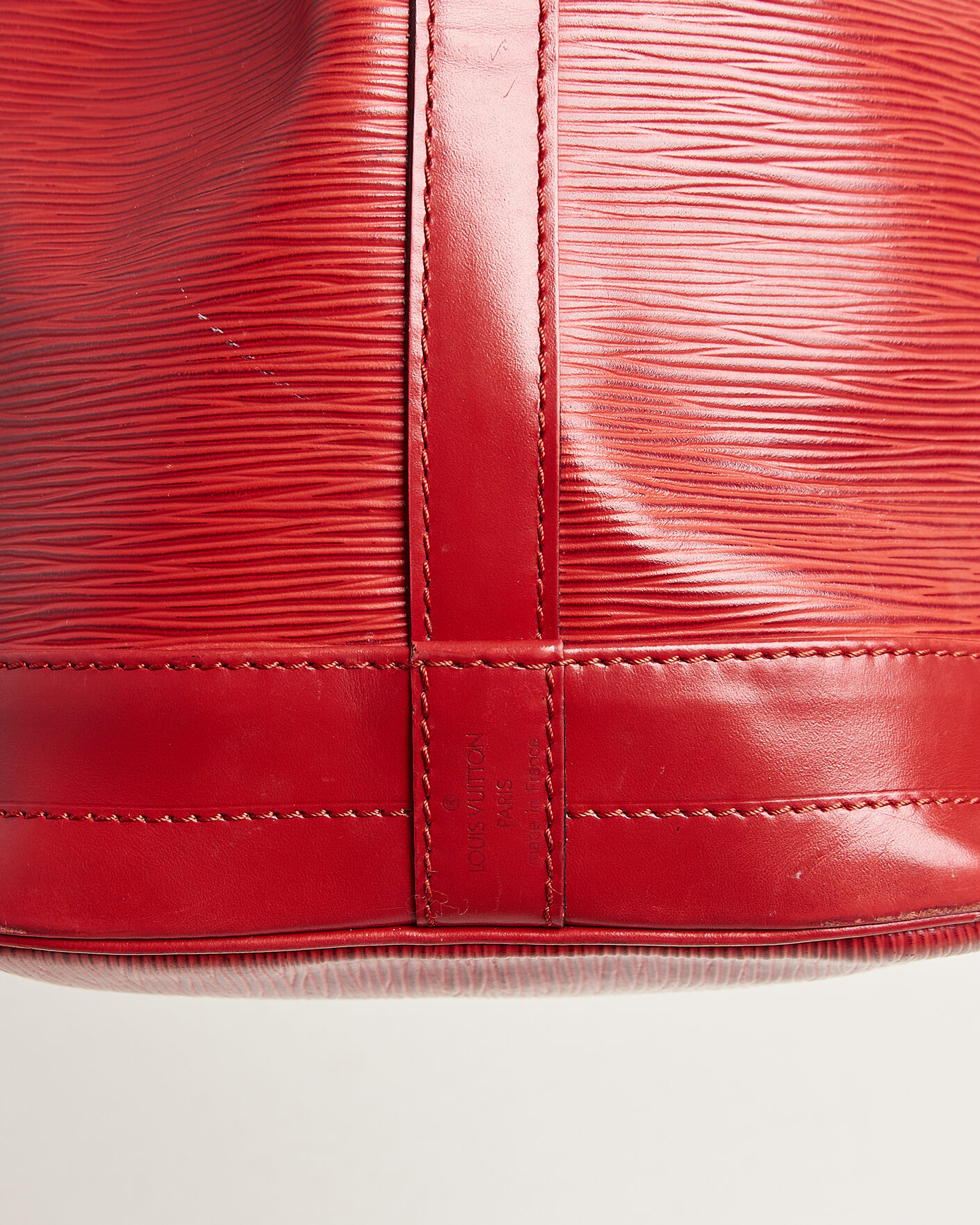 Heren | Pre-Owned & Vintage Bags | Louis Vuitton Pre-Owned | Noé Epi Leather Red