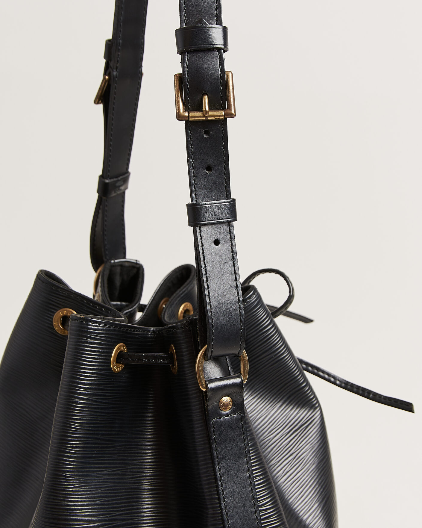 Heren | Pre-Owned & Vintage Bags | Louis Vuitton Pre-Owned | Noé Epi Leather Black