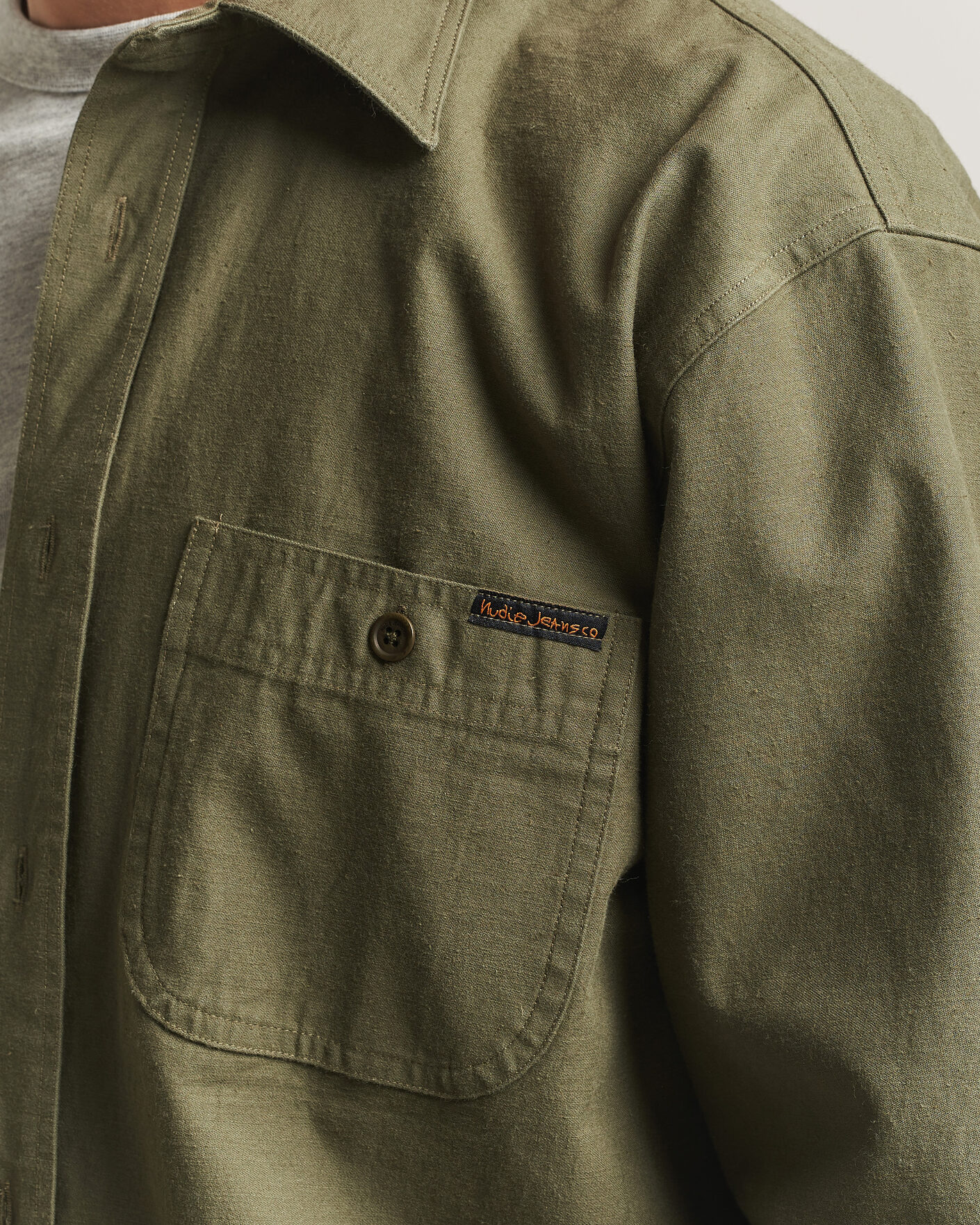 Heren | Overhemden | Nudie Jeans | Julian Worker Shirt Olive Green