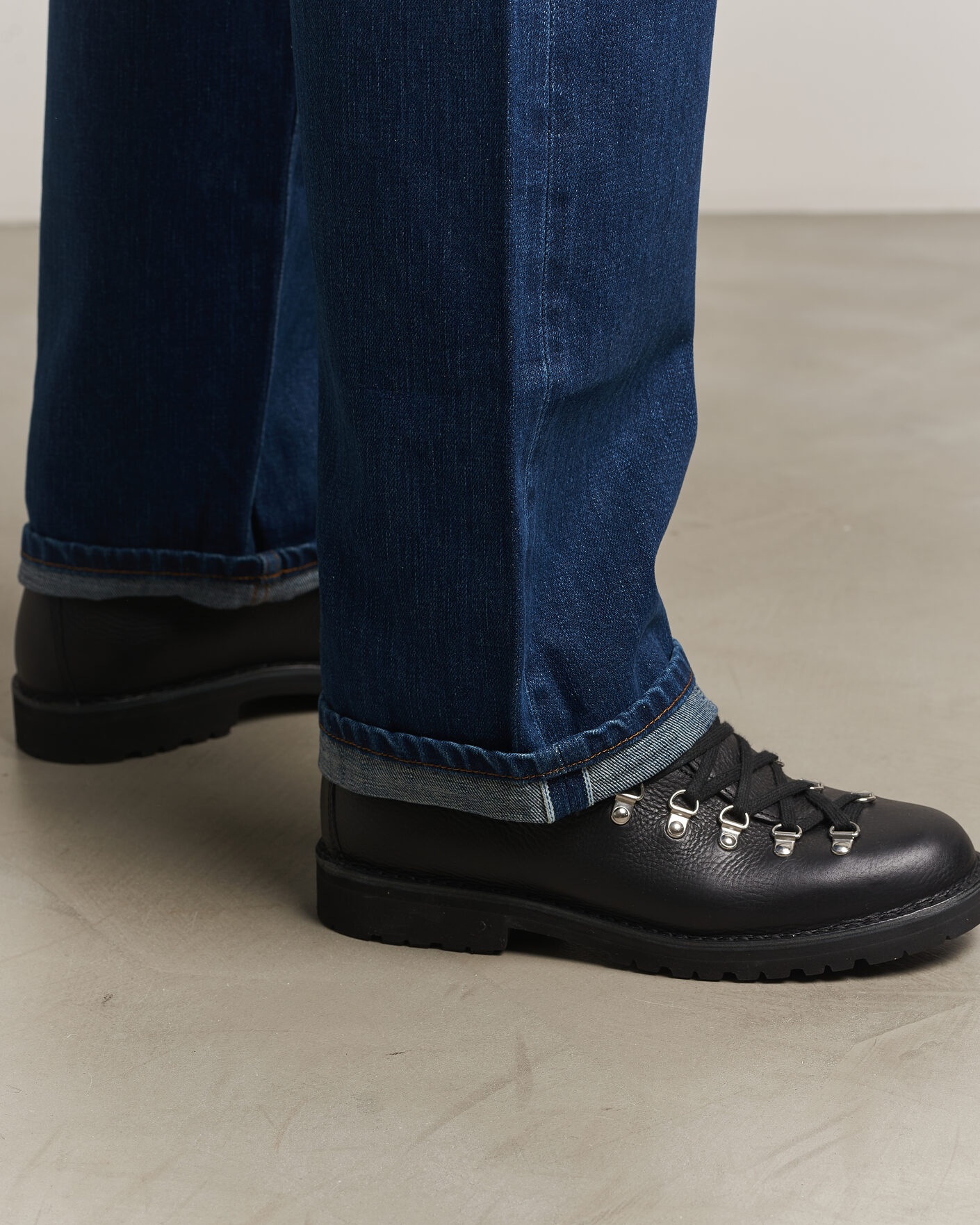 Heren | Broeken | NN07 | Otis Relaxed Fit Selvedge Jeans Medium Indigo