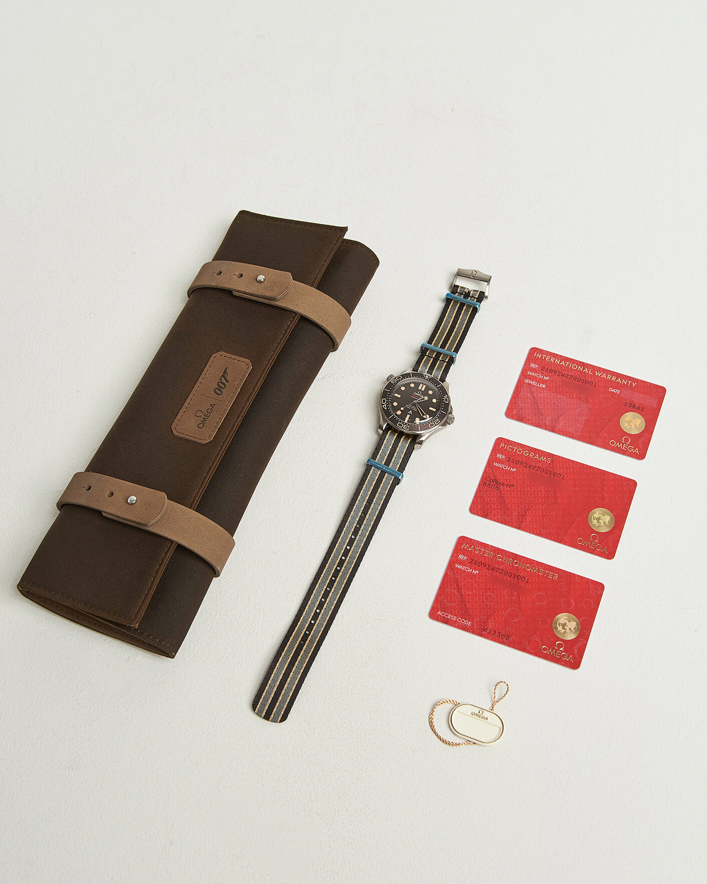 Heren | Pre-Owned & Vintage Watches | Omega Pre-Owned | Seamaster Diver 300 M 007 Edition
