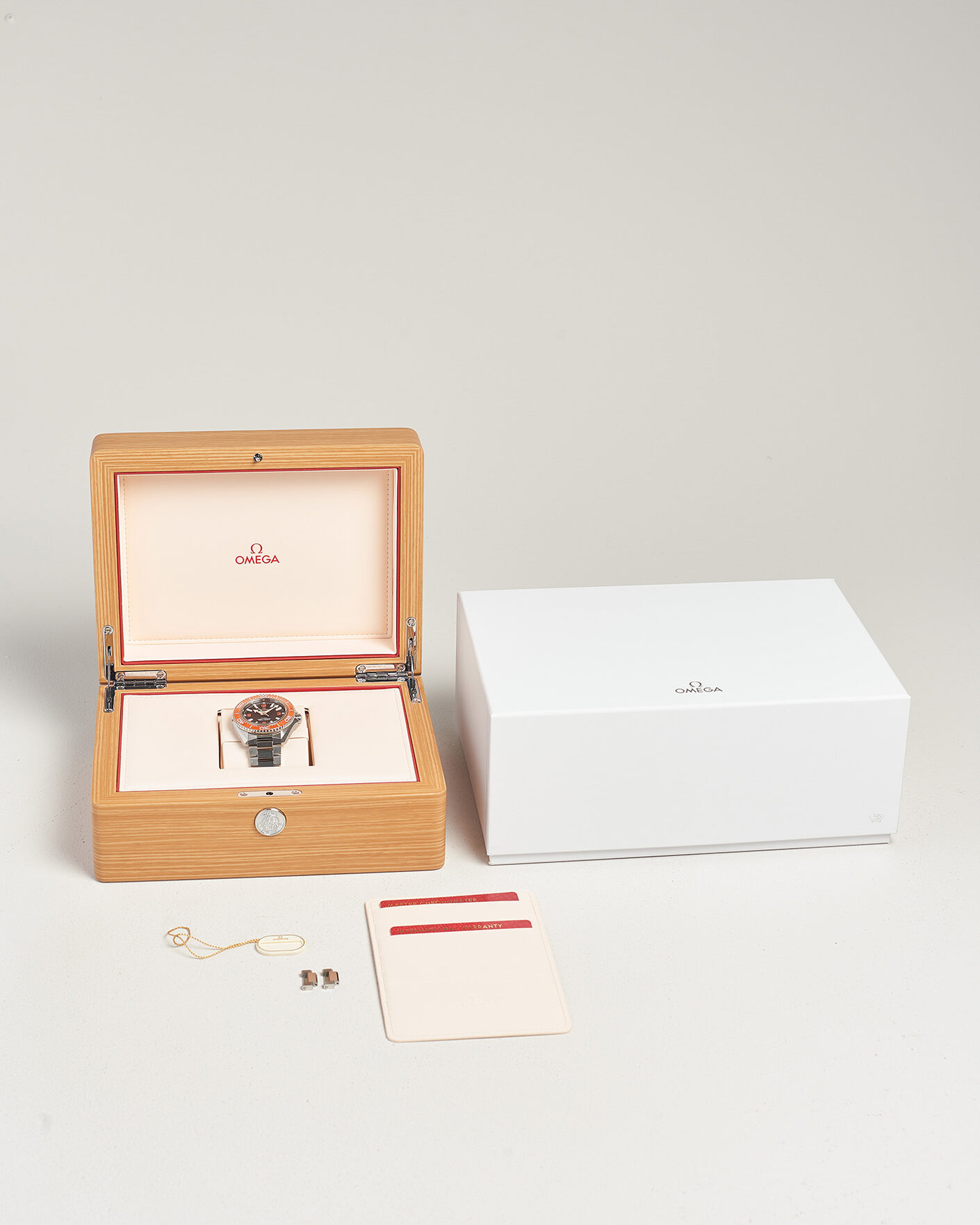 Heren | Pre-Owned & Vintage Watches | Omega Pre-Owned | Seamaster Planet Ocean