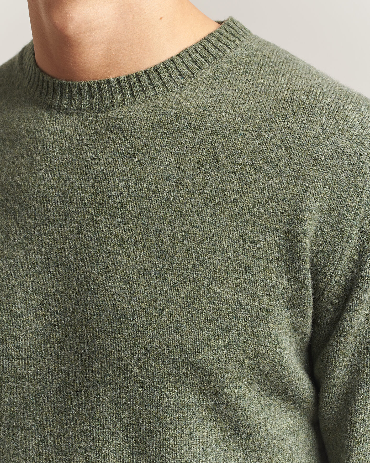 Heren | Truien | Stenströms | Knitted Lambswool Crew Neck Light Army Green Melange