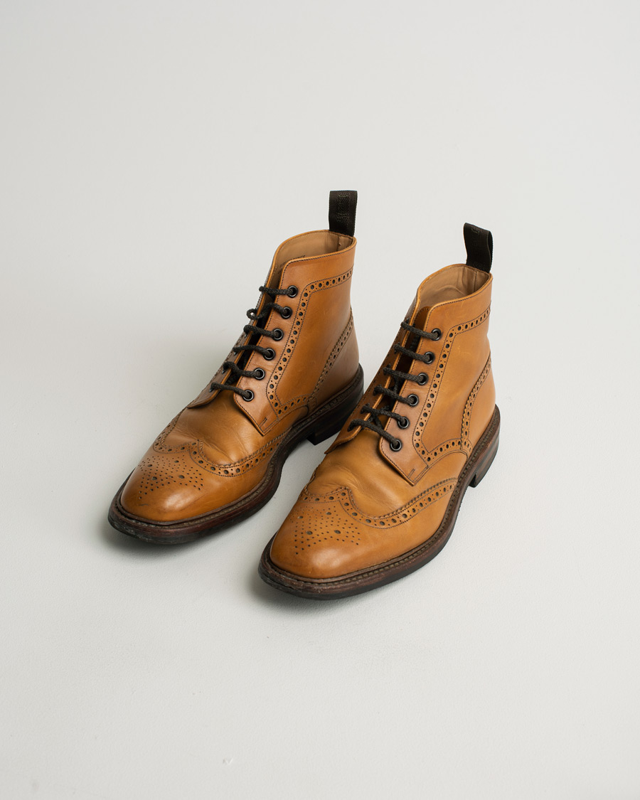 Heren | Loake 1880 Burford Dainite Brogue Boot Tan Burnished Calf | Pre-owned | Loake 1880 Burford Dainite Brogue Boot Tan Burnished Calf