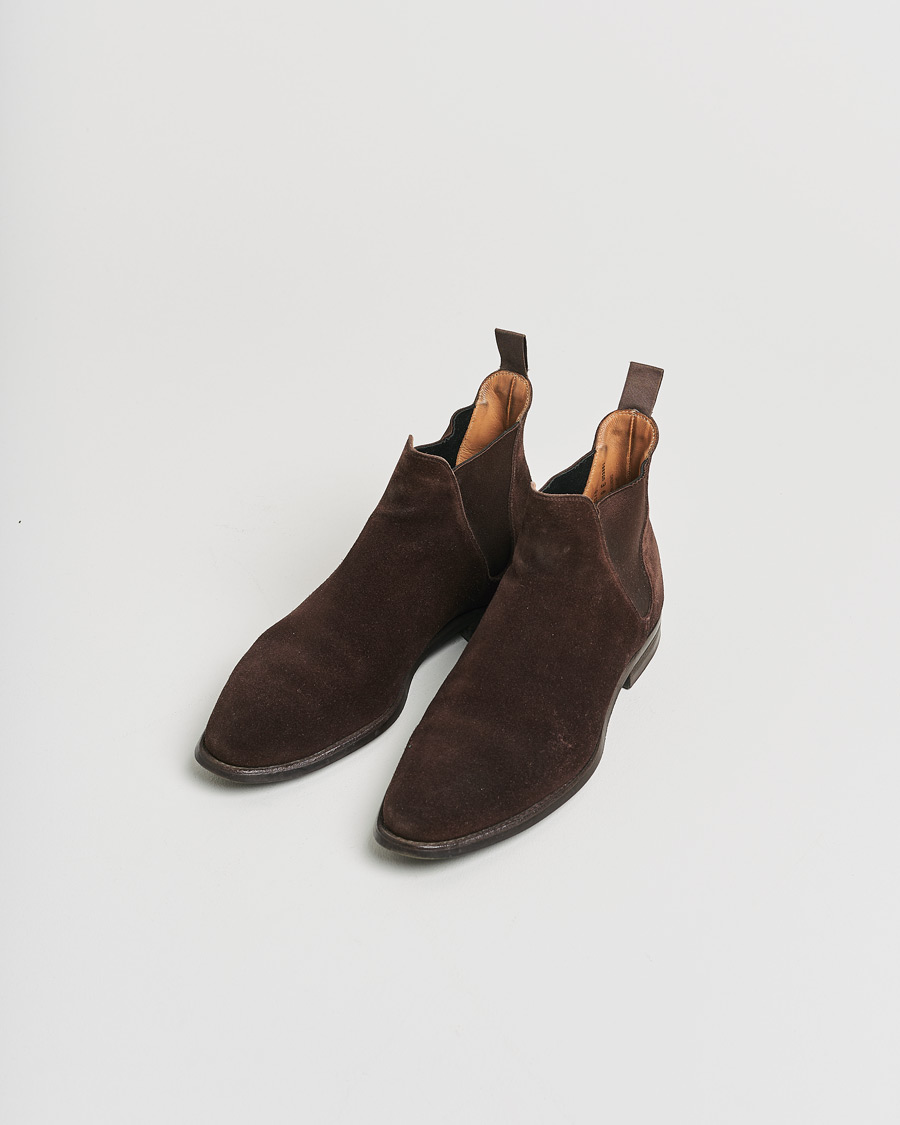 Heren | Crockett & Jones Chelsea 8 Boot Dark Brown Suede | Pre-owned | Crockett & Jones Chelsea 8 Boot Dark Brown Suede