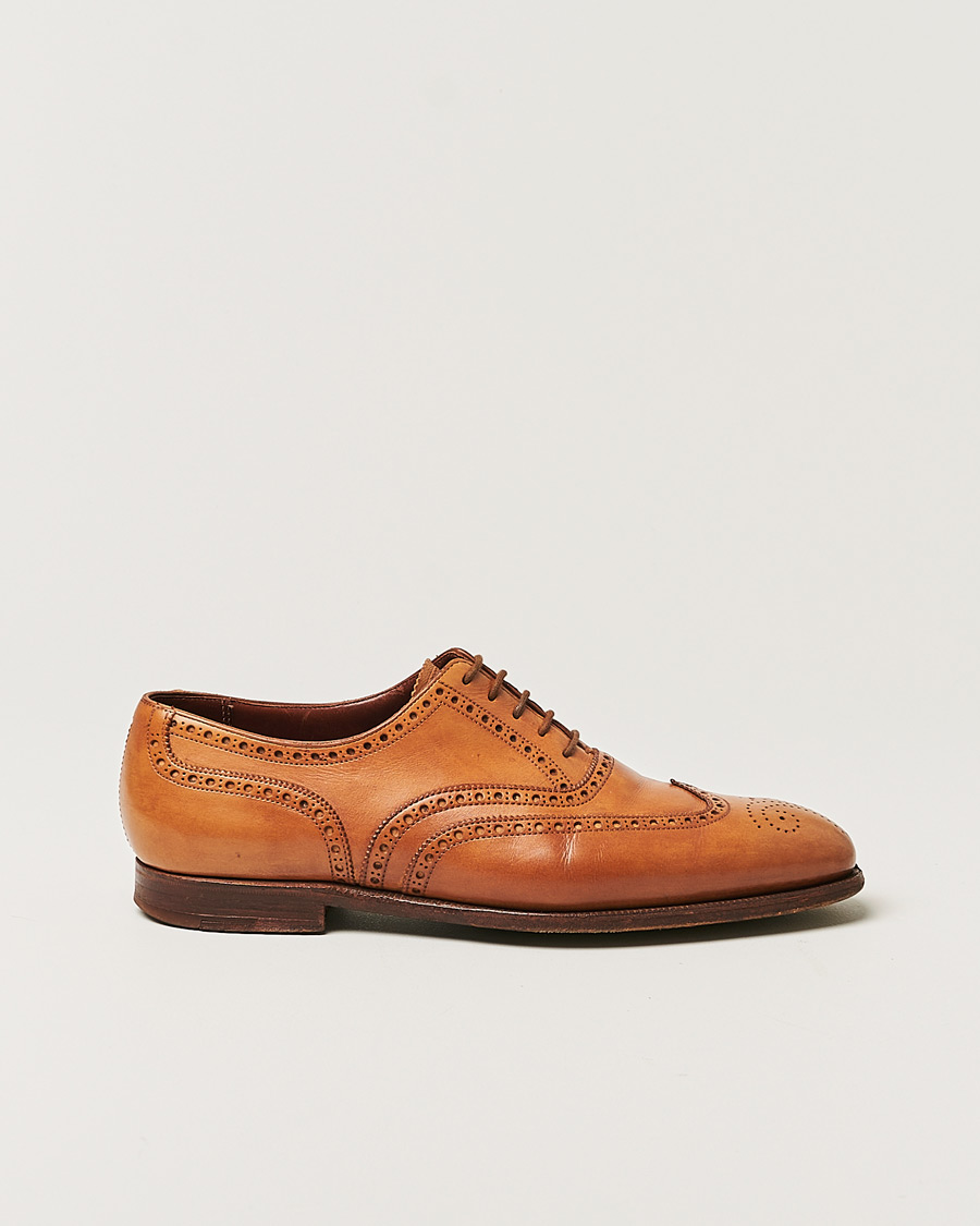 Heren | Crockett & Jones Handgrade Clifford Oxford Brogue Tan Calf | Pre-owned | Crockett & Jones Handgrade Clifford Oxford Brogue Tan Calf
