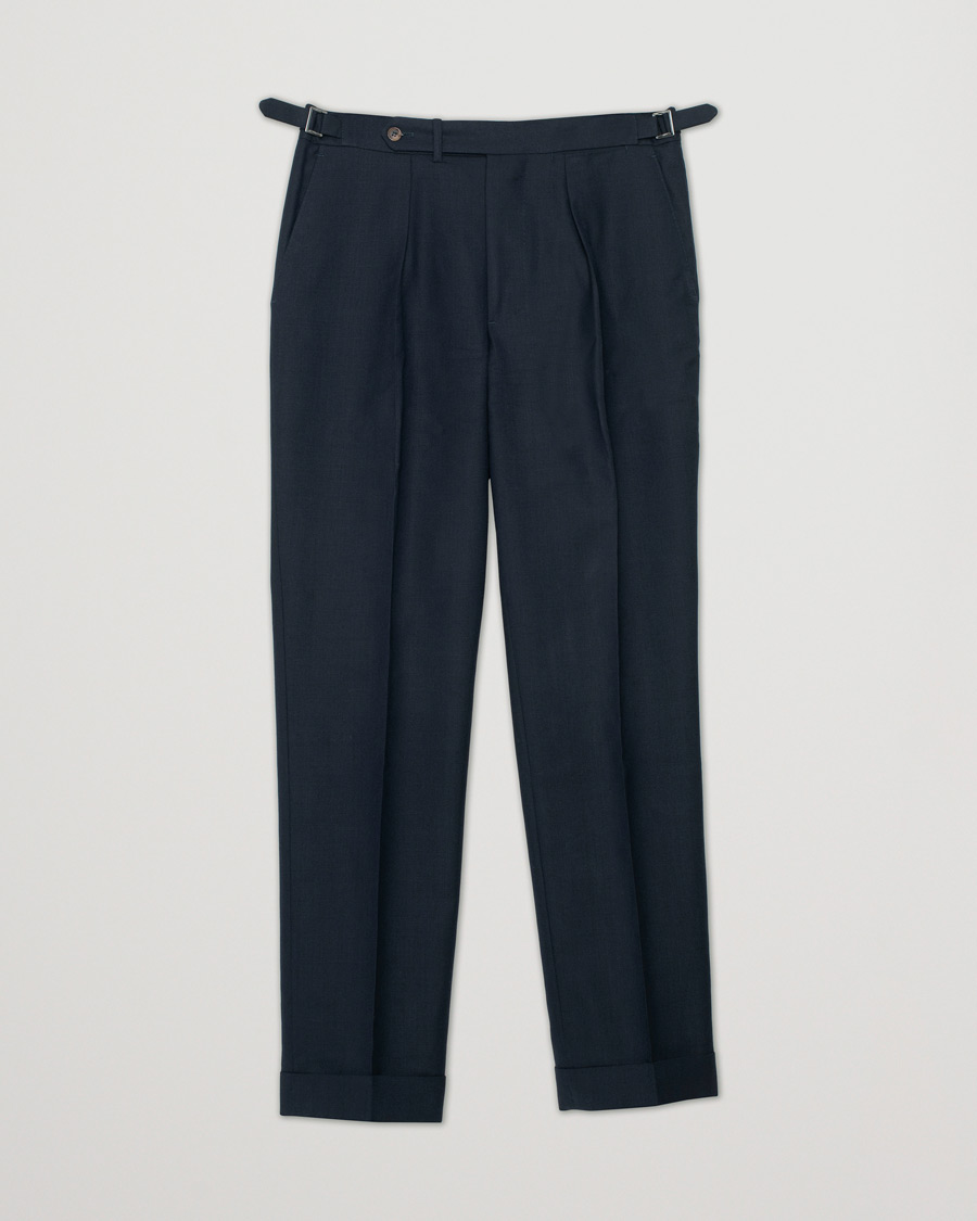 Heren | Berg&Berg Arnold Pleated Side Adjuster Wool Trousers Navy 48 | Pre-owned | Berg&Berg Arnold Pleated Side Adjuster Wool Trousers Navy 48