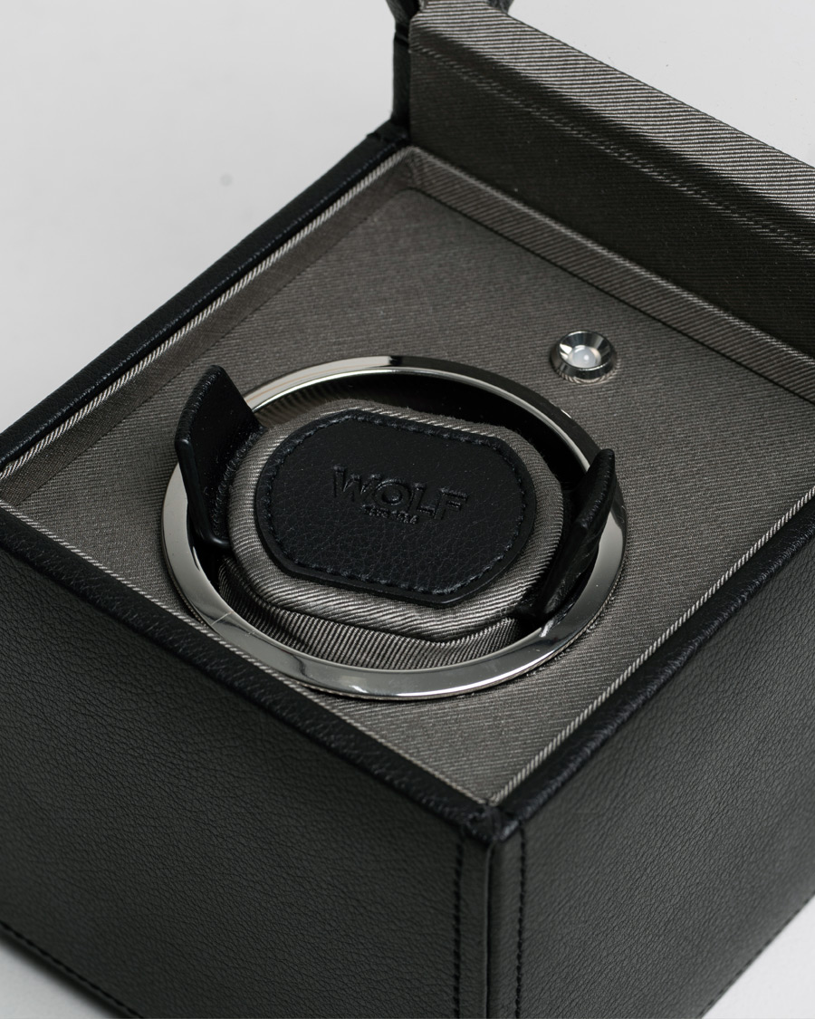 Heren | WOLF Cub Single Winder With Cover Black | Pre-owned | WOLF Cub Single Winder With Cover Black