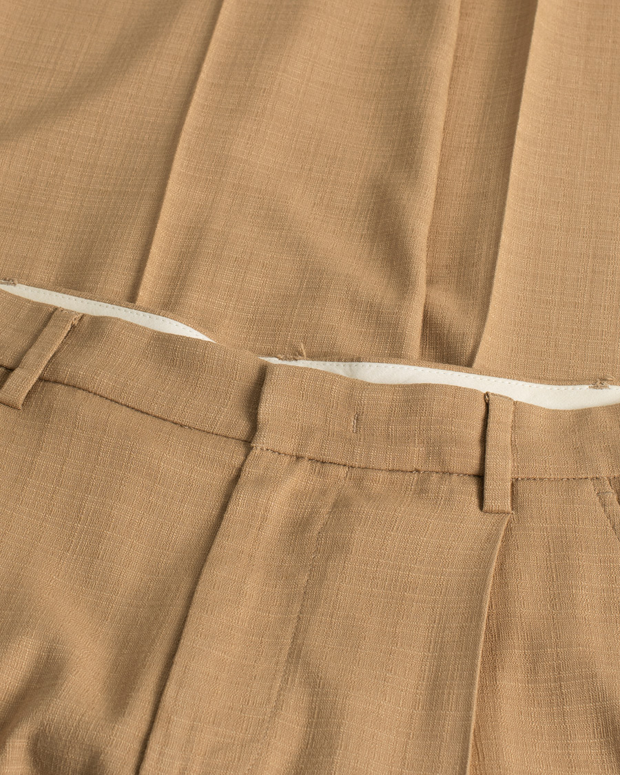 Heren | Barena Talon Pleated Trousers Khaki | Pre-owned | Barena Talon Pleated Trousers Khaki