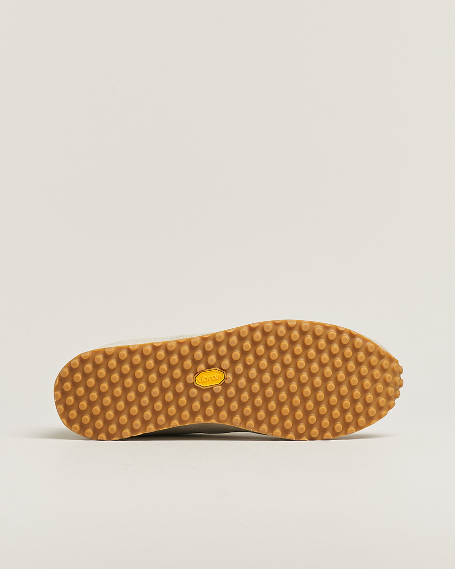 Heren | C.QP Stride Suede Running Sneaker Ghost | Pre-owned | C.QP Stride Suede Running Sneaker Ghost