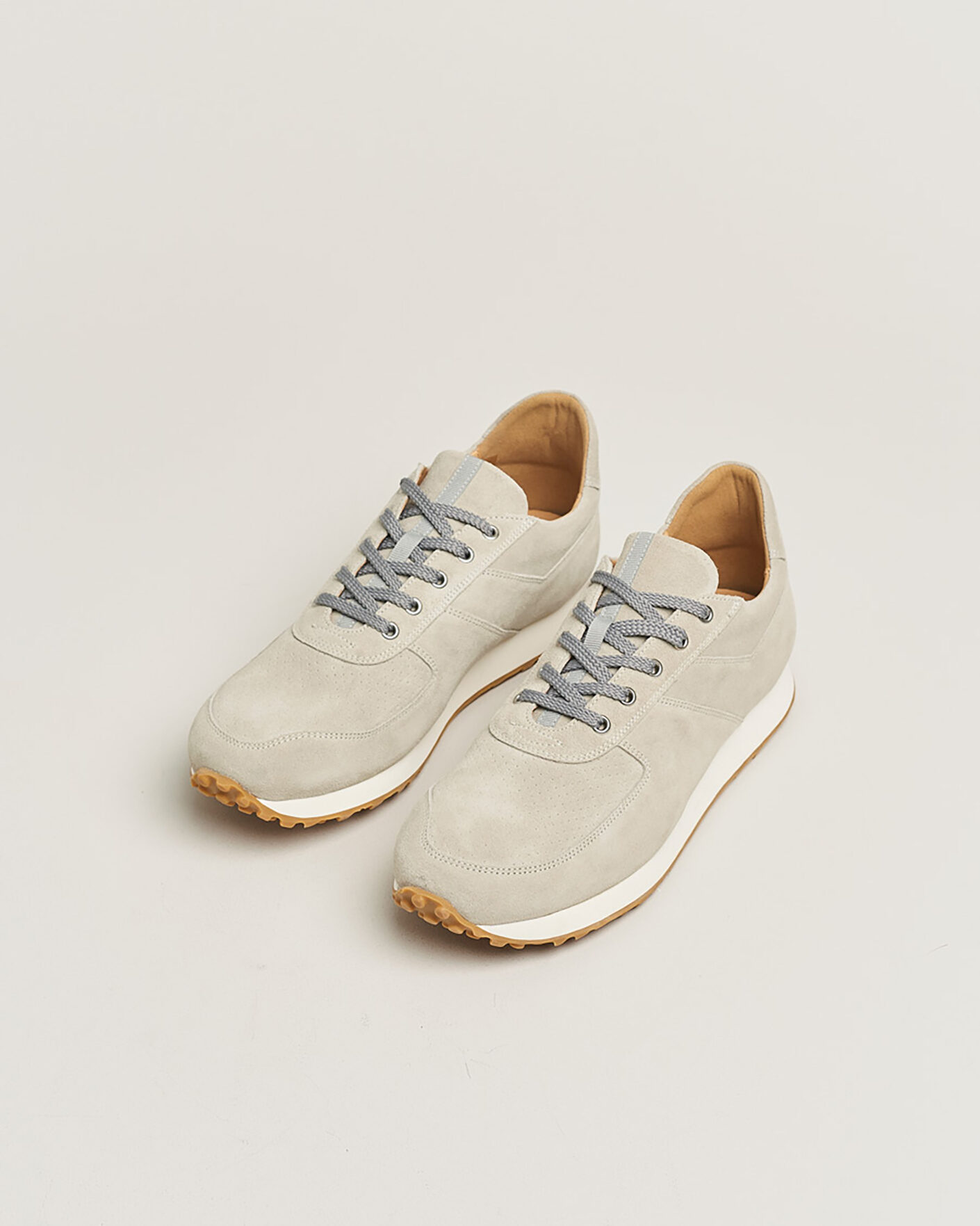 Heren | Pre-owned Schoenen | Pre-owned | C.QP Stride Suede Running Sneaker Ghost