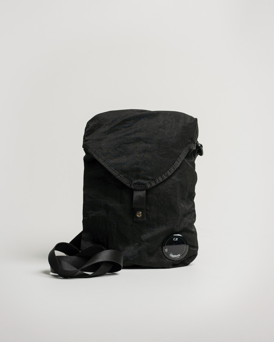 Heren | C.P. Company Nylon B Shoulder Bag Black | Pre-owned | C.P. Company Nylon B Shoulder Bag Black