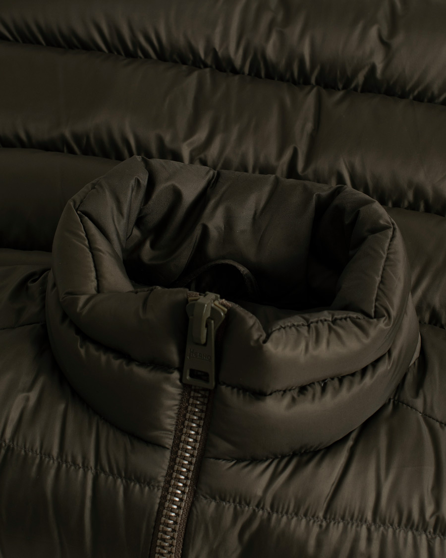 Heren | Jassen | Pre-owned | Herno Globe Down Puffer Gilet Forest Green