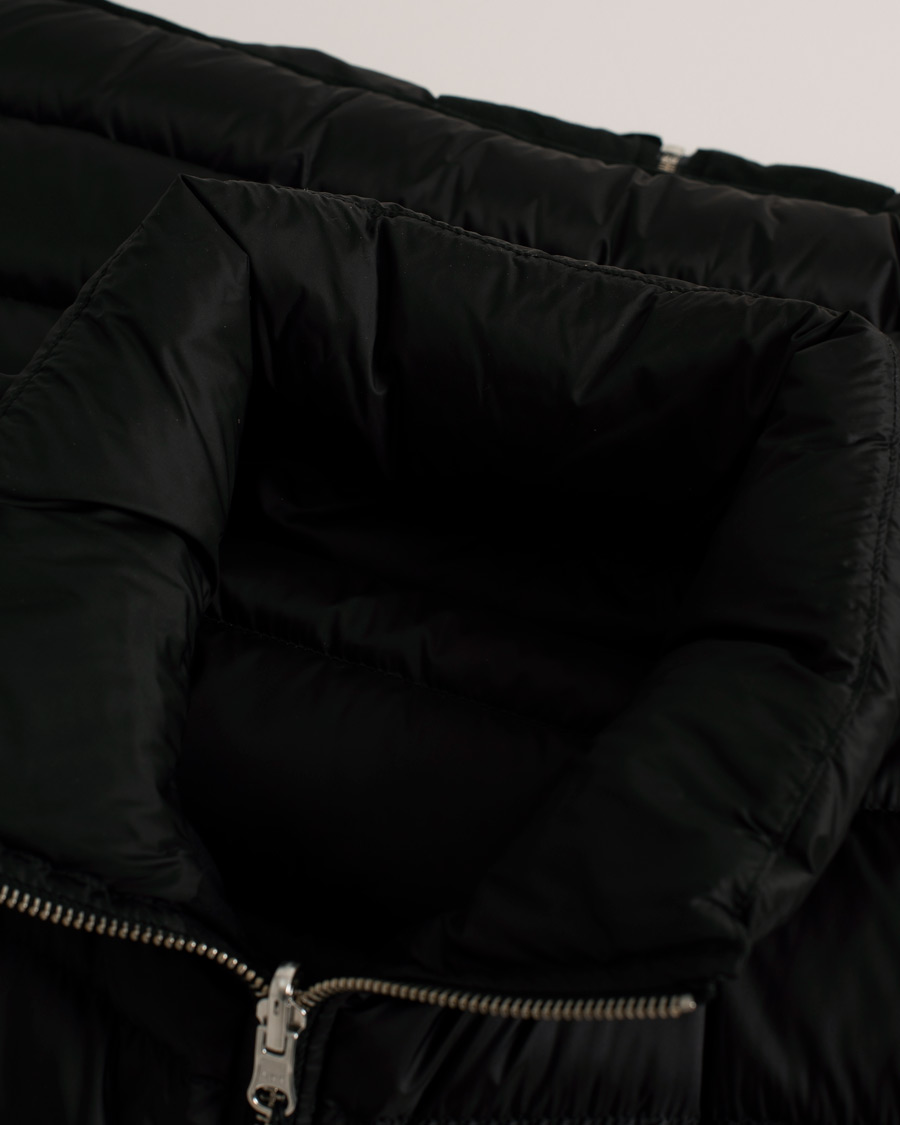 Heren | Ten c Down Liner With Pockets Black 48 | Pre-owned | Ten c Down Liner With Pockets Black 48