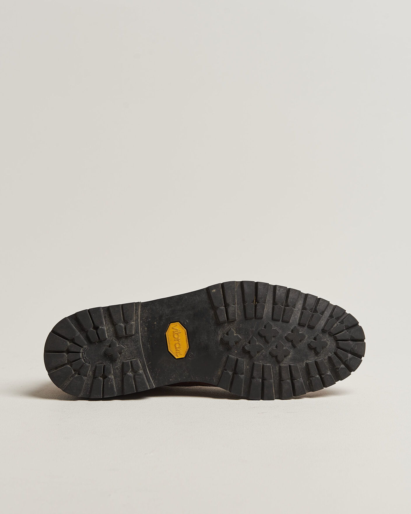 Heren | Pre-owned Goodyear genaaide schoenen | Pre-owned | Crockett & Jones Pembroke Vibram Cleated Sole Brown Calf UK8,5 - EU42,5