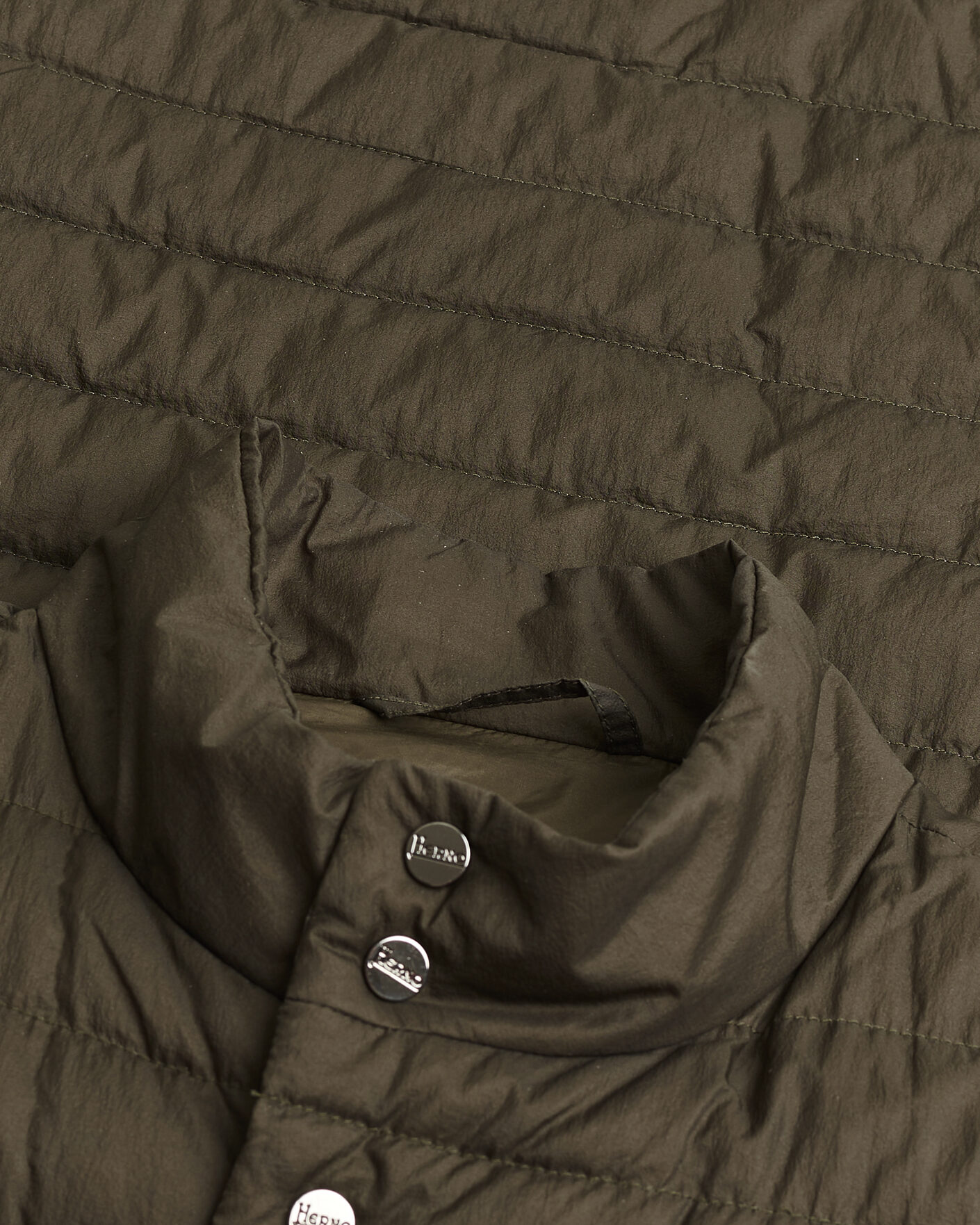 Heren | Pre-owned Jassen | Pre-owned | Herno Nylon Jacket Dark Olive 48